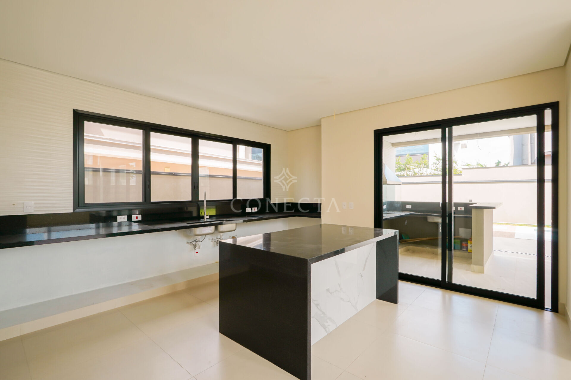 Casa, 4 quartos, 365 m² - Foto 9