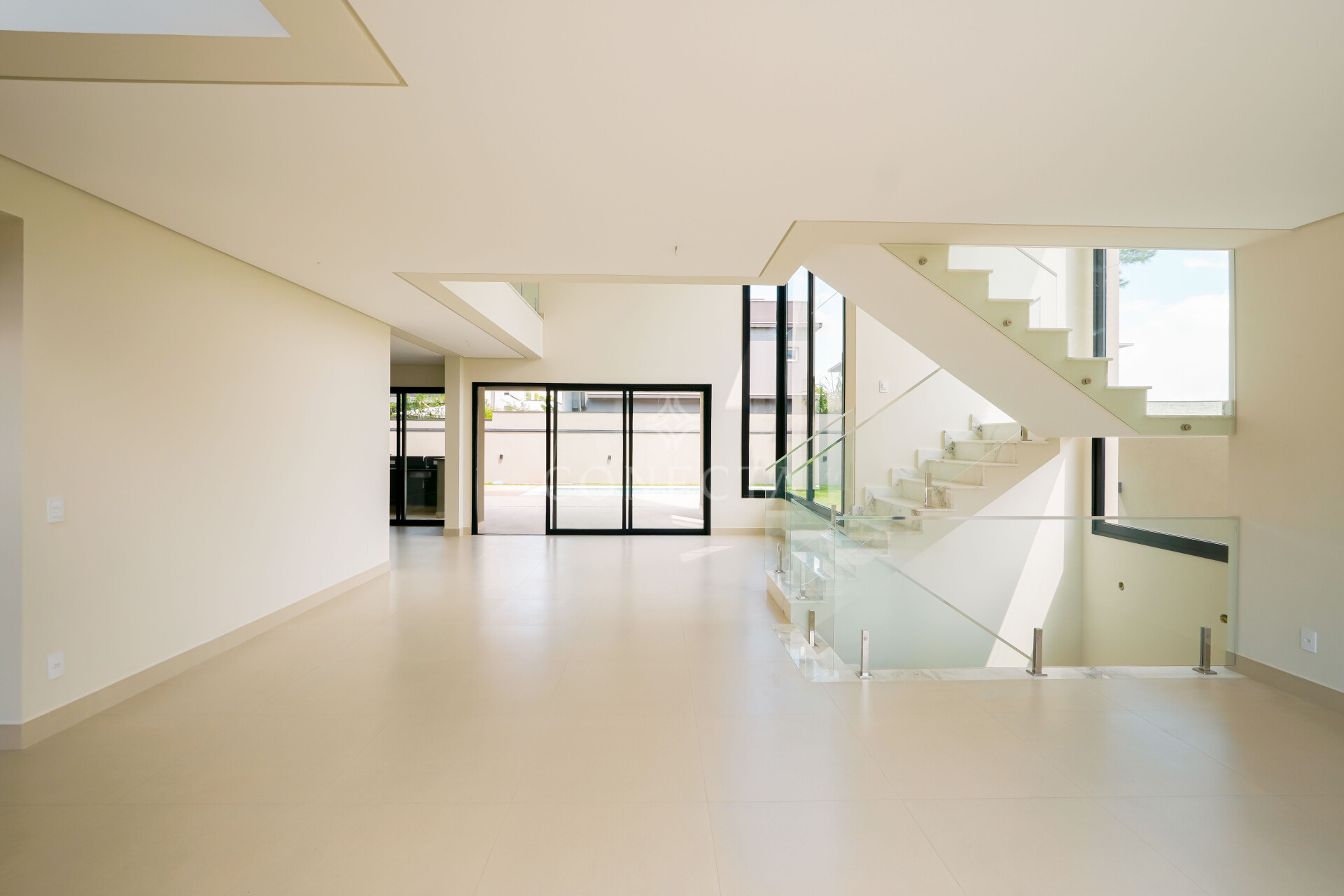 Casa, 4 quartos, 365 m² - Foto 3