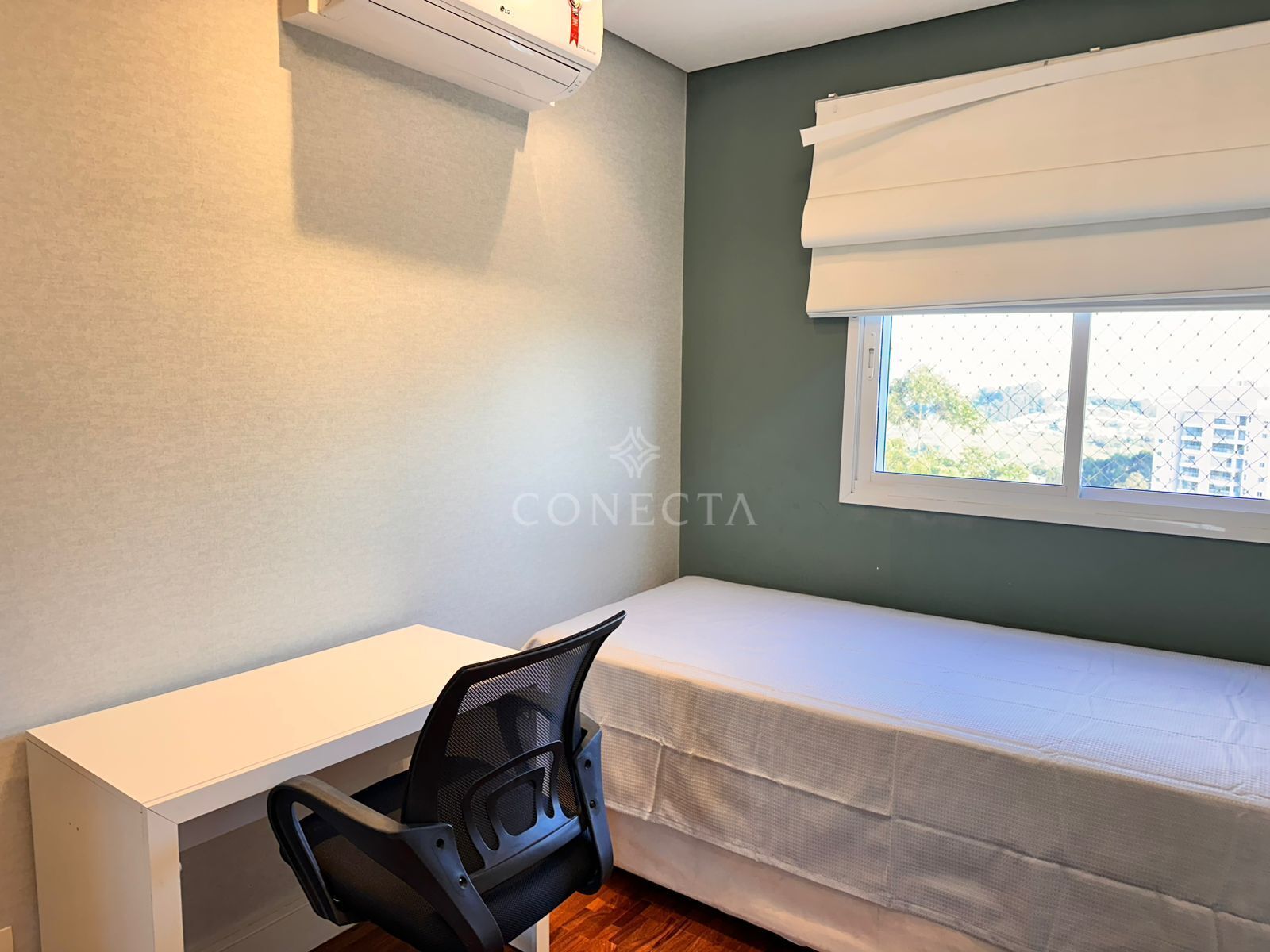 Apartamento para alugar com 3 quartos, 202m² - Foto 21