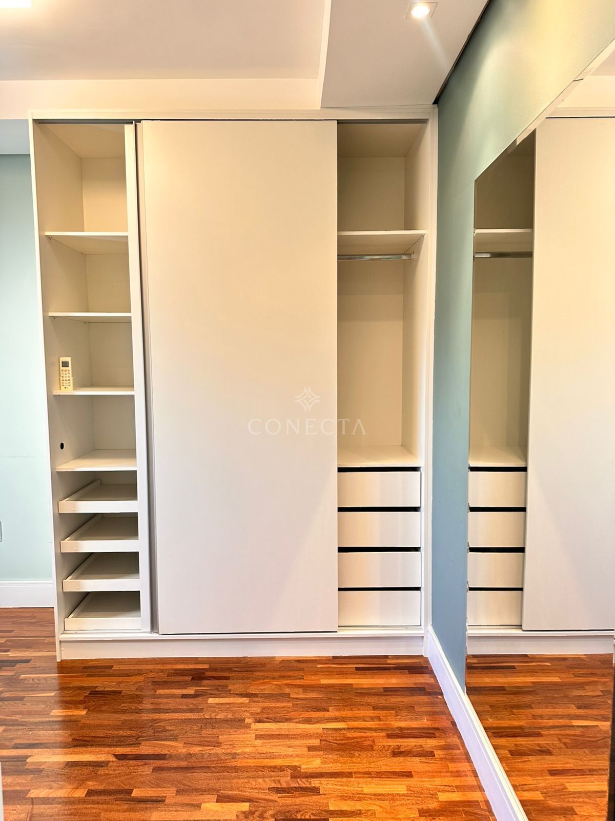 Apartamento para alugar com 3 quartos, 202m² - Foto 22