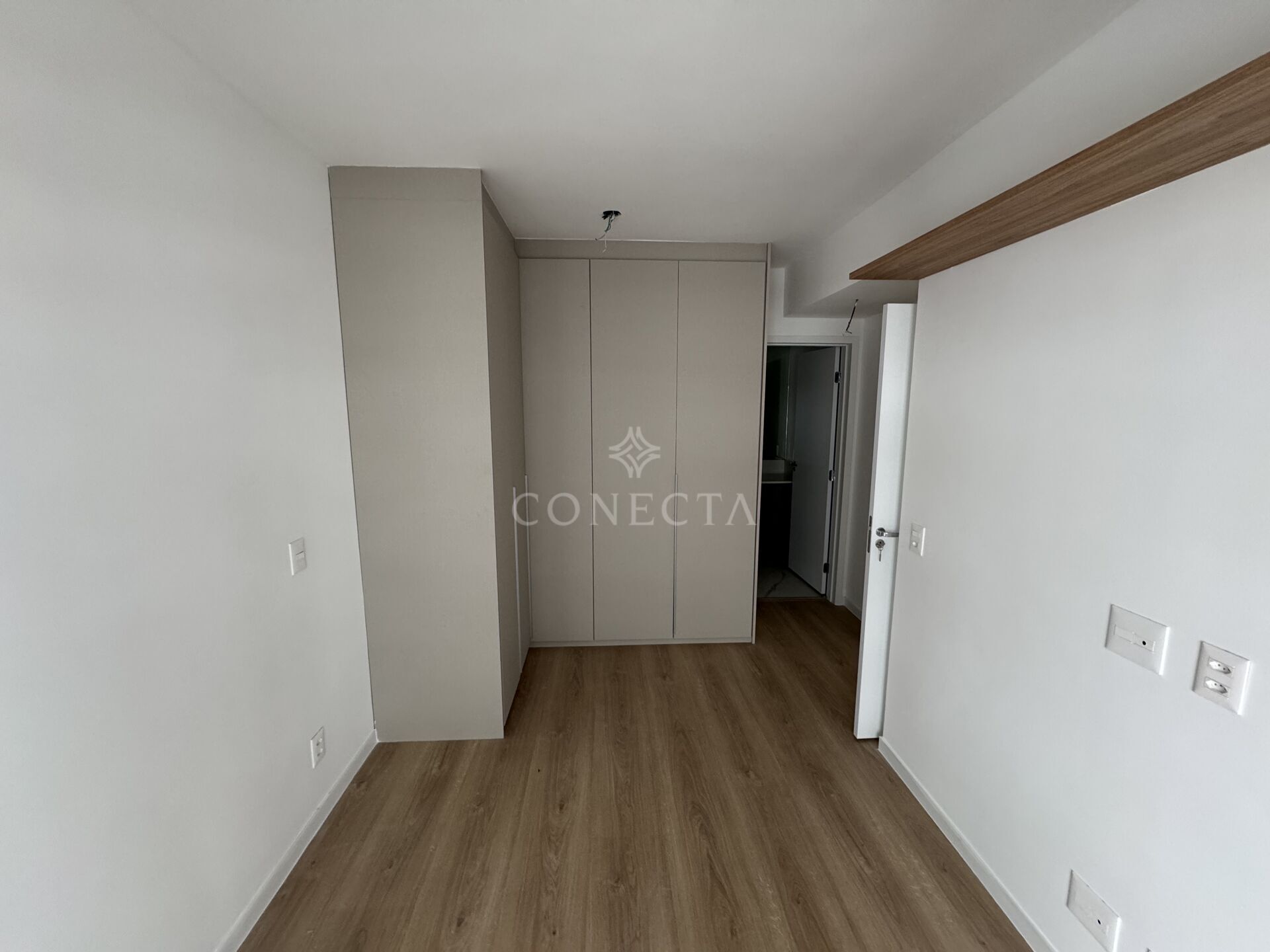 Apartamento para alugar com 2 quartos, 75m² - Foto 10