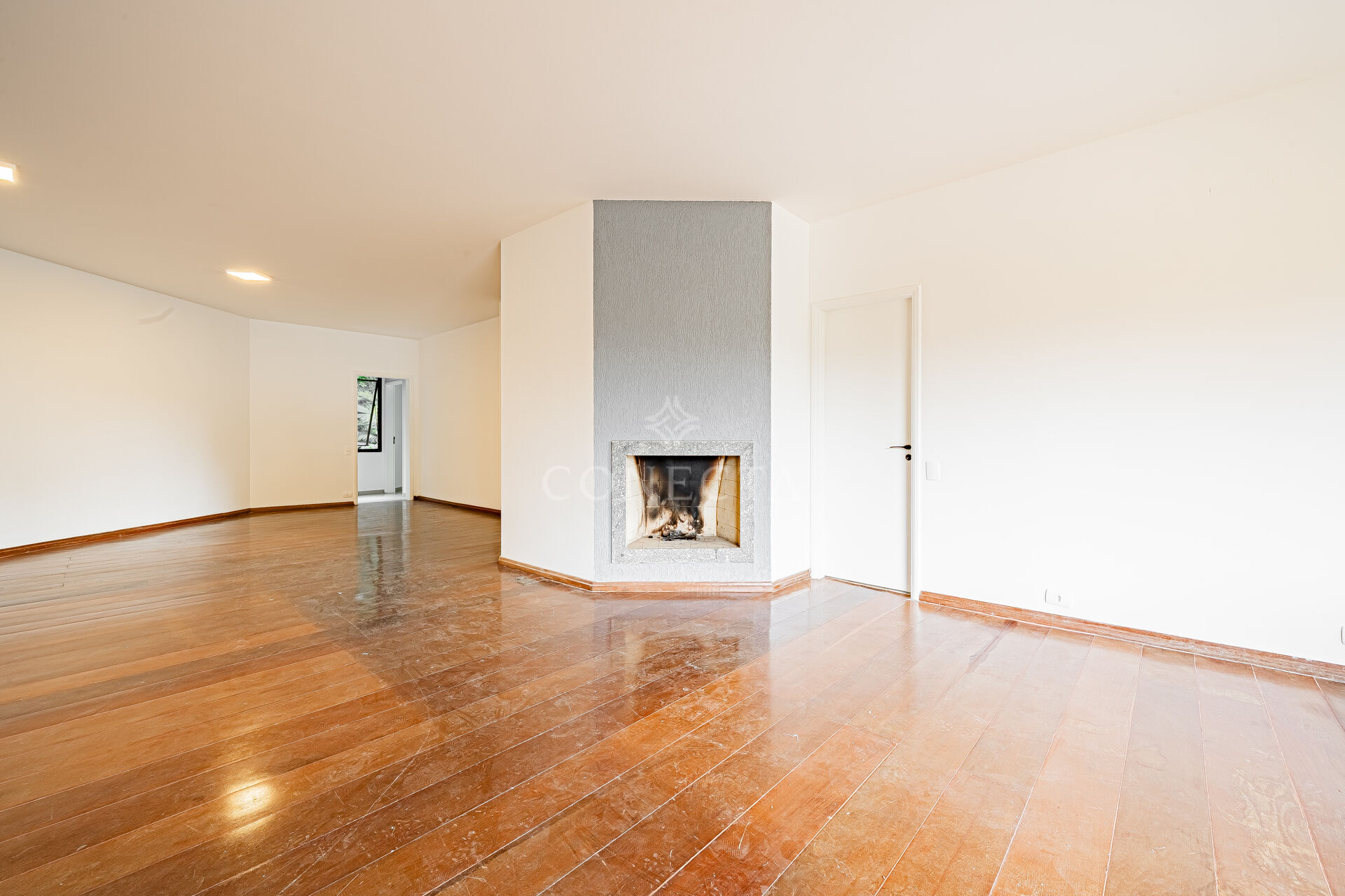 Apartamento para alugar com 3 quartos, 339m² - Foto 4