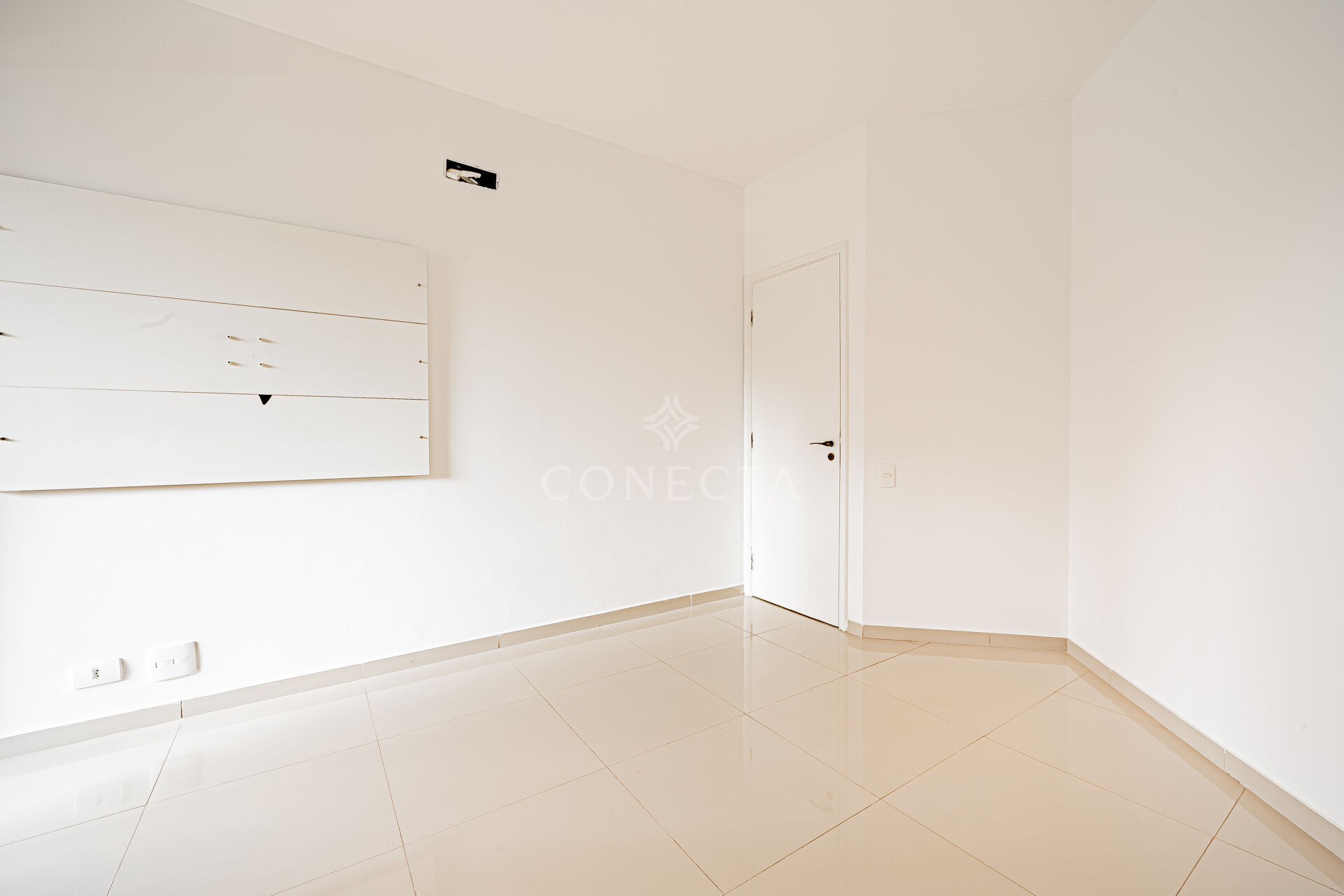 Apartamento para alugar com 3 quartos, 339m² - Foto 14