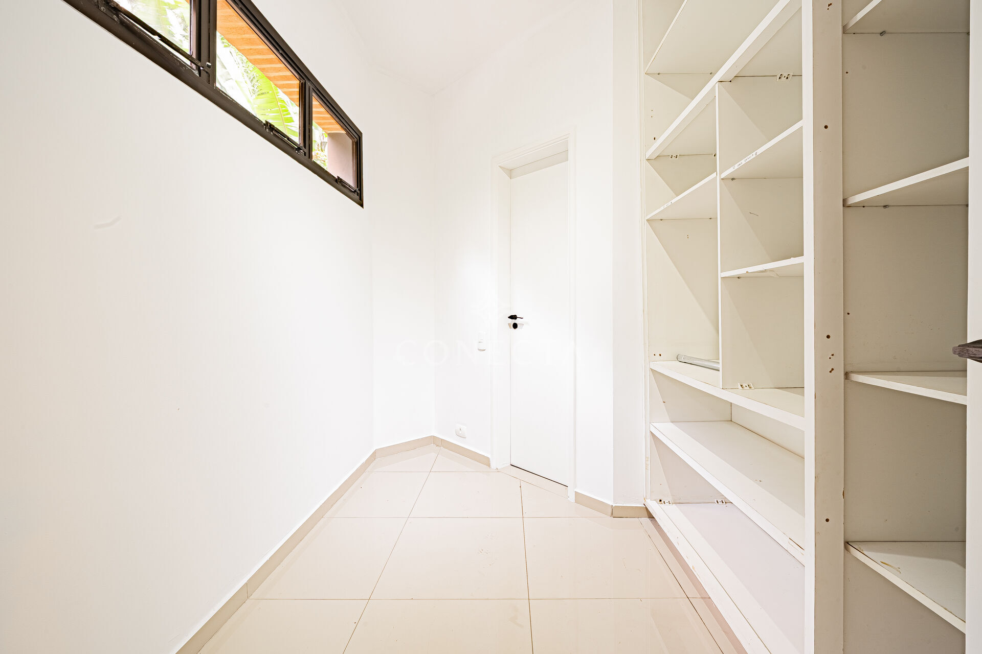 Apartamento para alugar com 3 quartos, 339m² - Foto 10