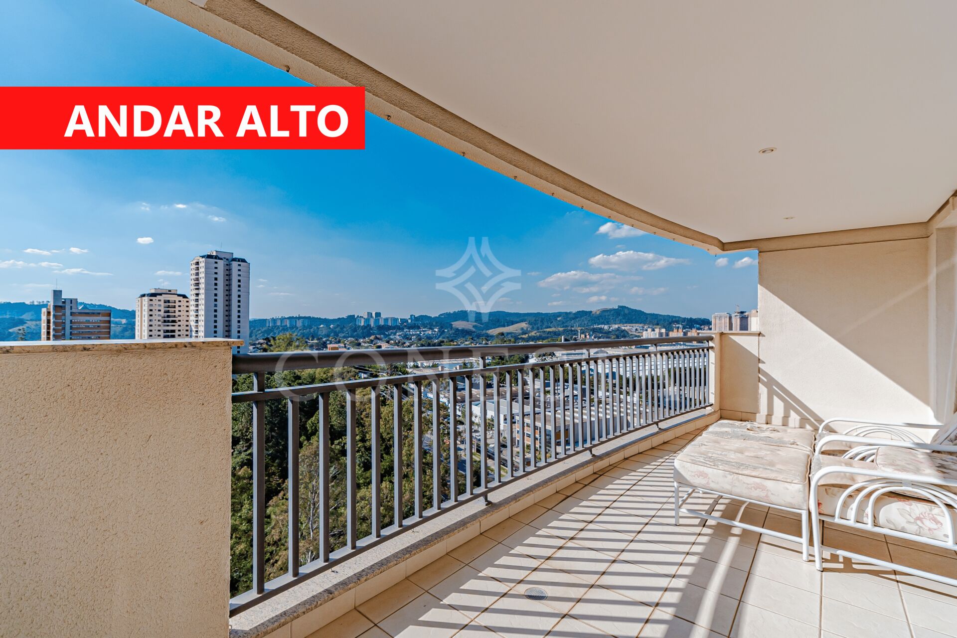 Apartamento à venda com 3 quartos, 680m² - Foto 1