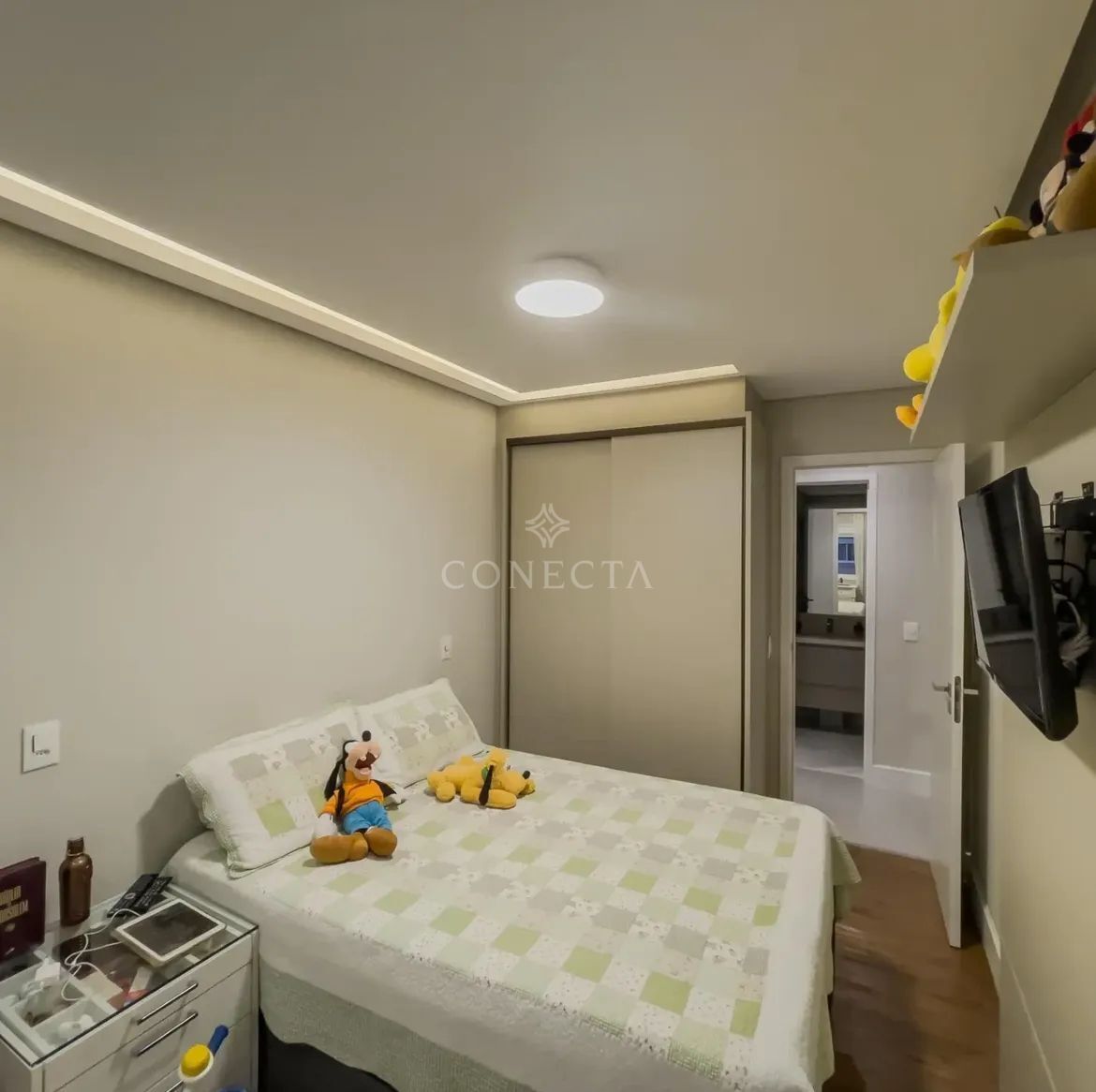 Apartamento para alugar com 3 quartos, 110m² - Foto 10