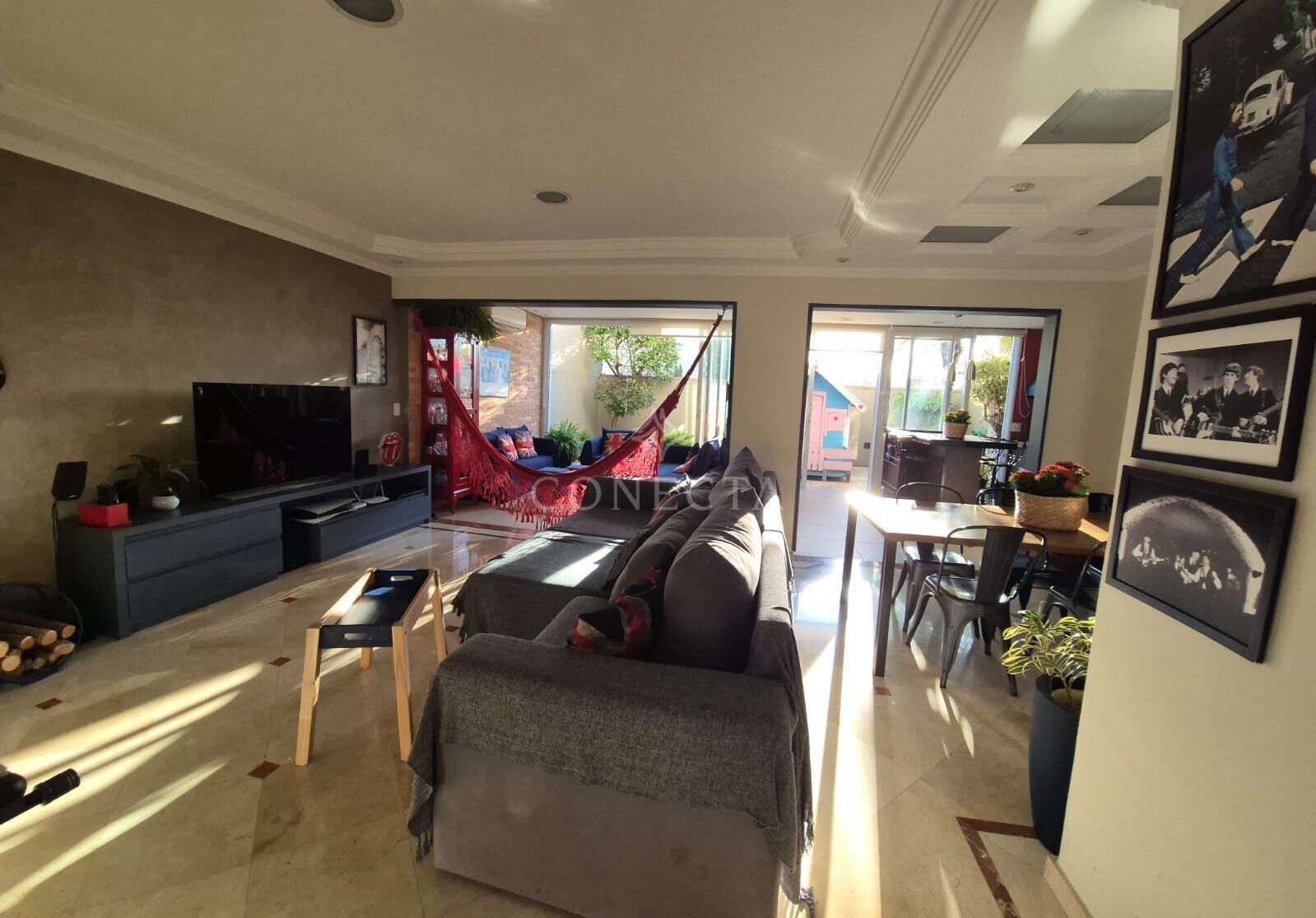 Casa, 3 quartos, 180 m² - Foto 1