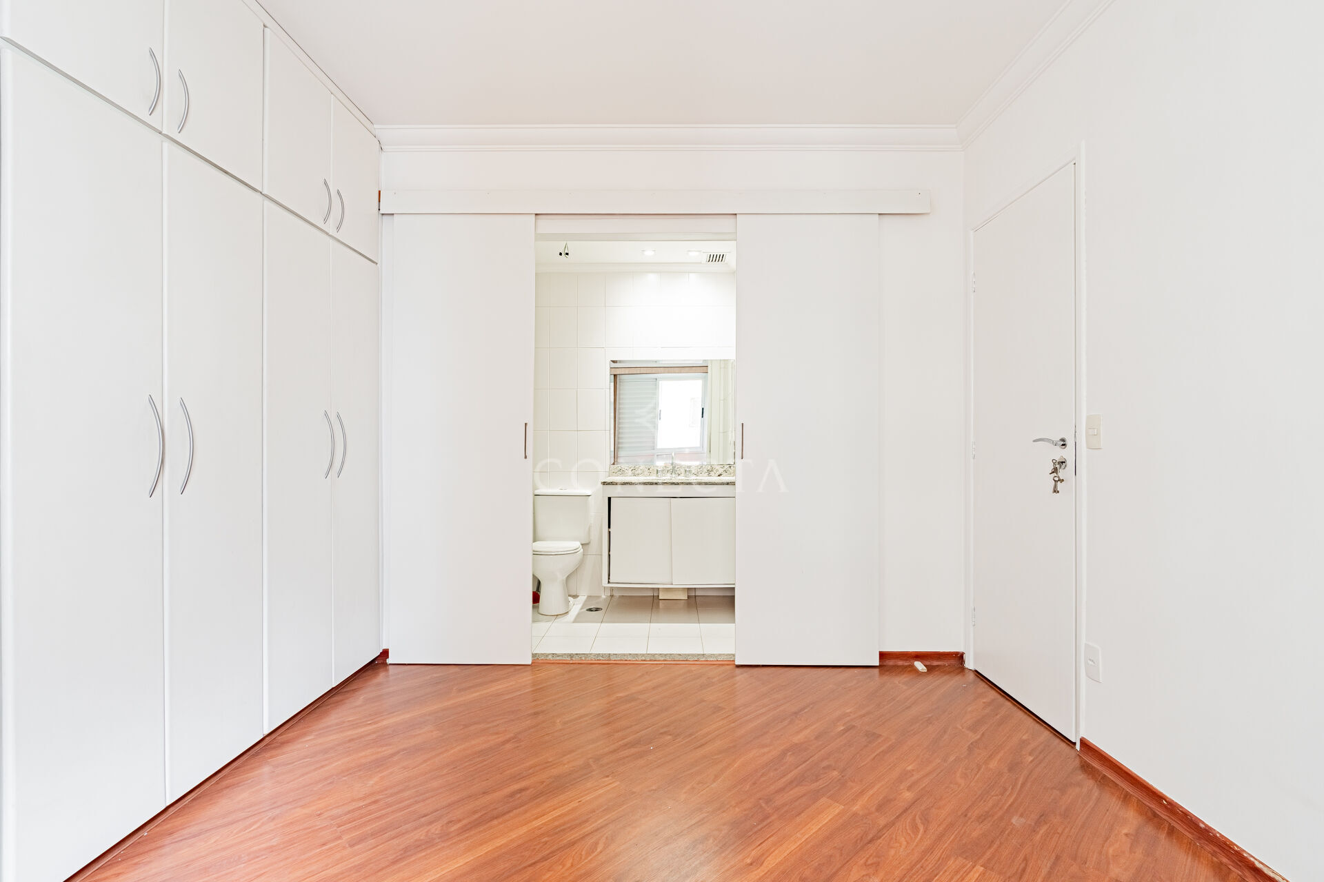 Apartamento à venda com 2 quartos, 62m² - Foto 15