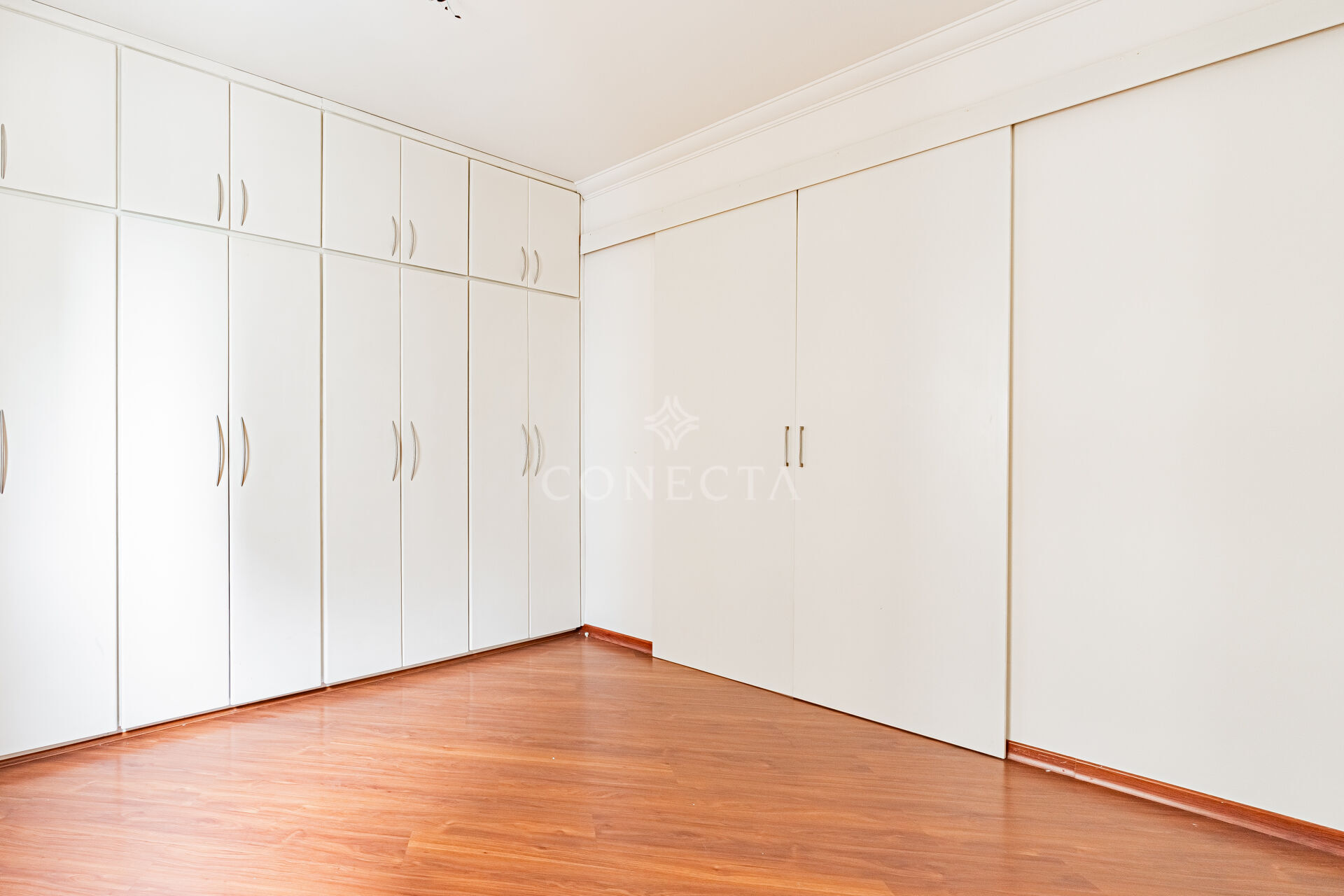 Apartamento à venda com 2 quartos, 62m² - Foto 13