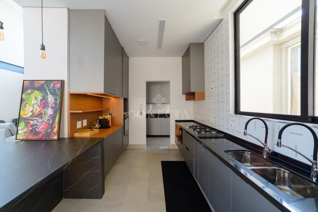 Casa à venda com 4 quartos, 400m² - Foto 14