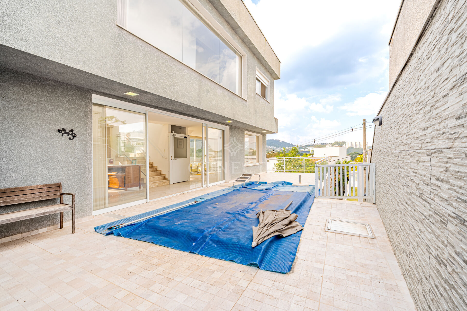 Casa, 4 quartos, 391 m² - Foto 2