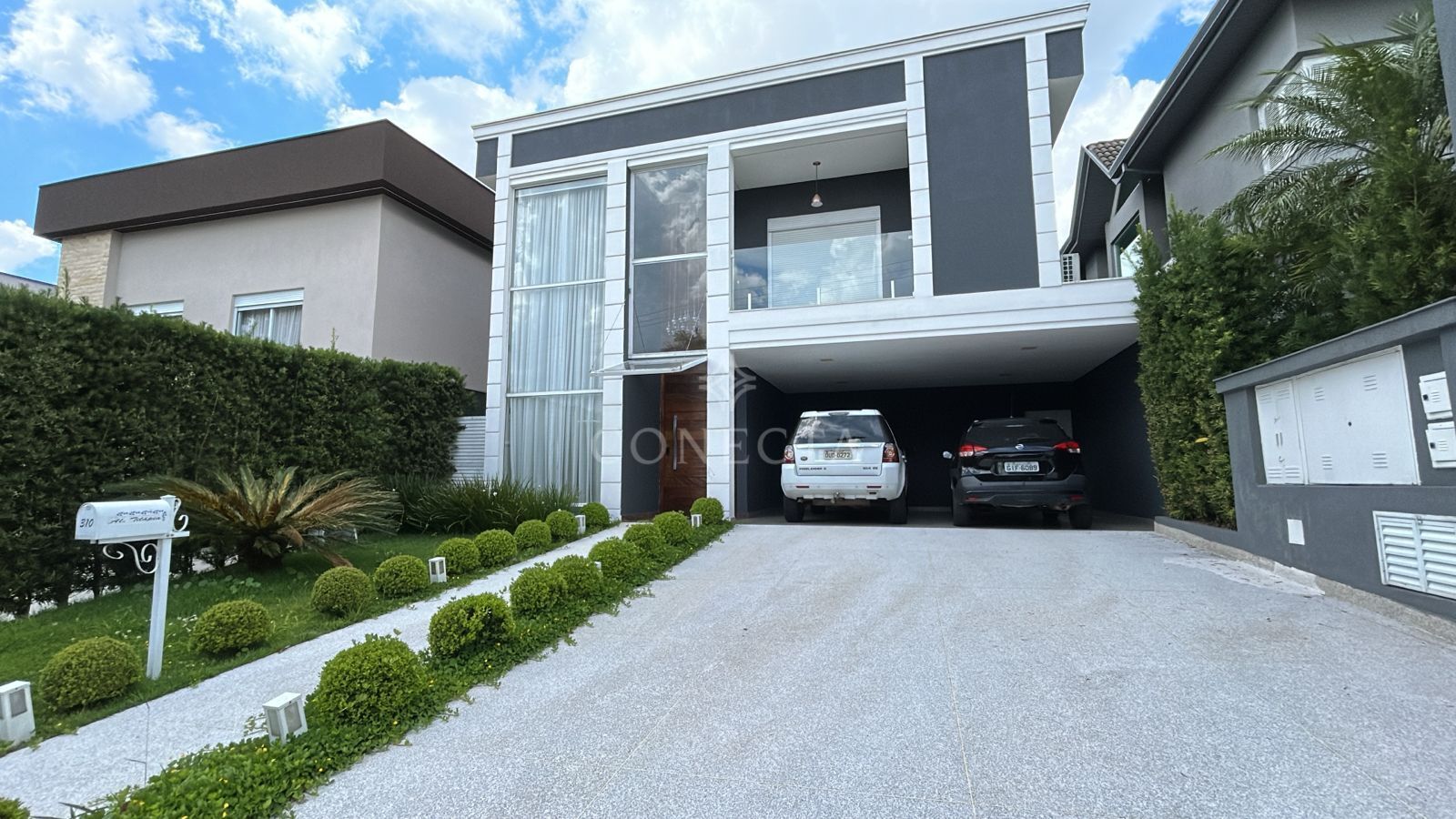 Casa, 4 quartos, 380 m² - Foto 1