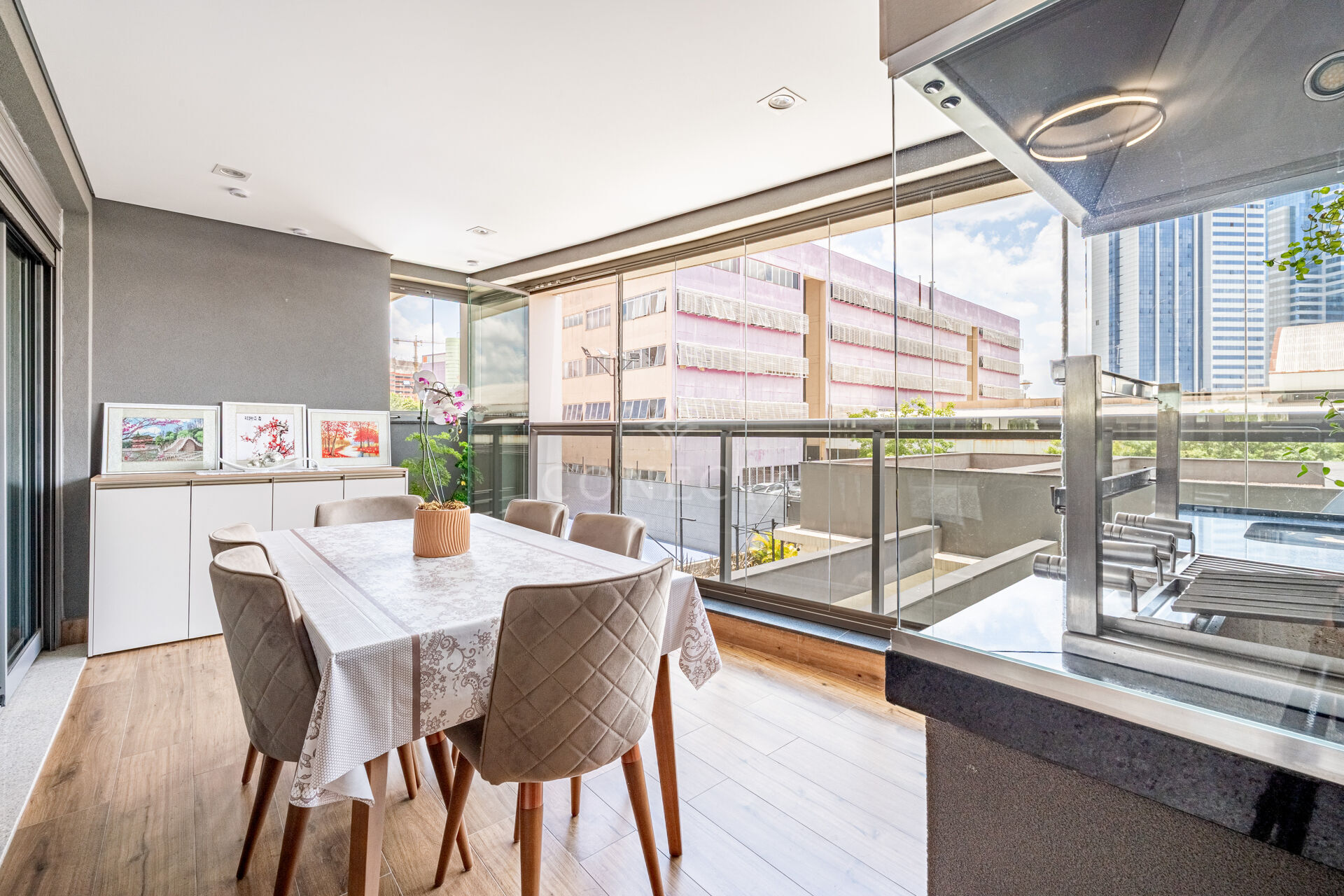 Apartamento, 3 quartos, 123 m² - Foto 2