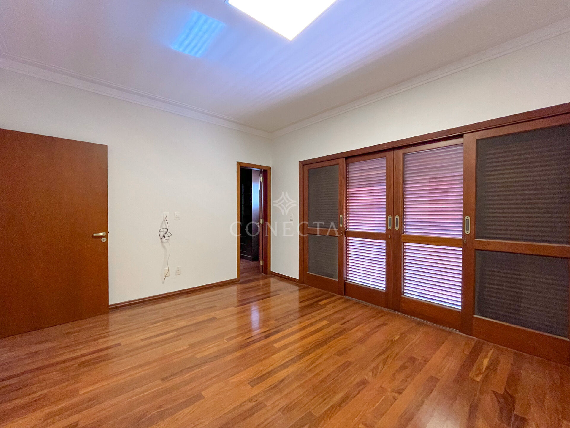 Casa para alugar com 3 quartos, 360m² - Foto 15