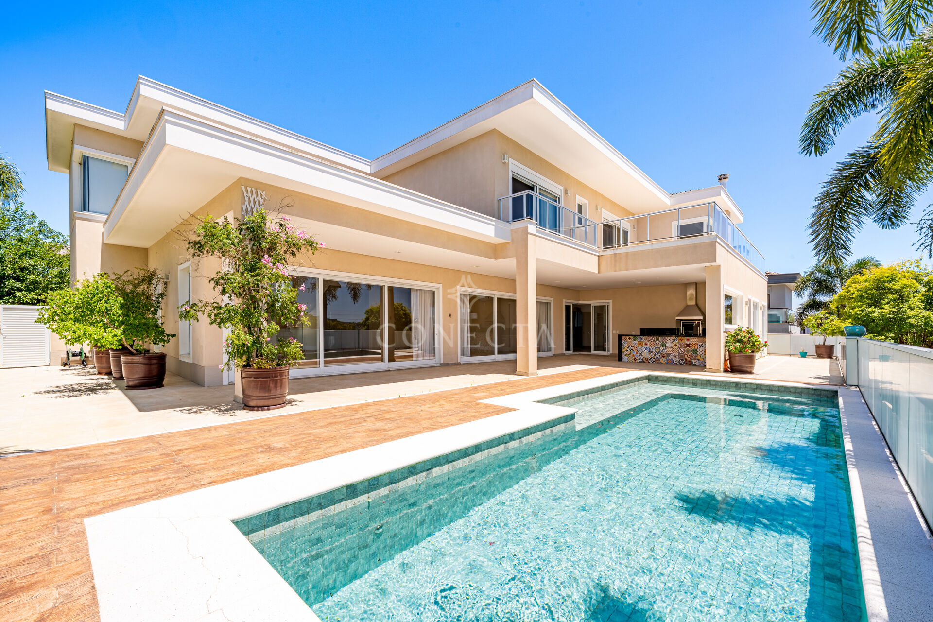 Casa, 4 quartos, 697 m² - Foto 1