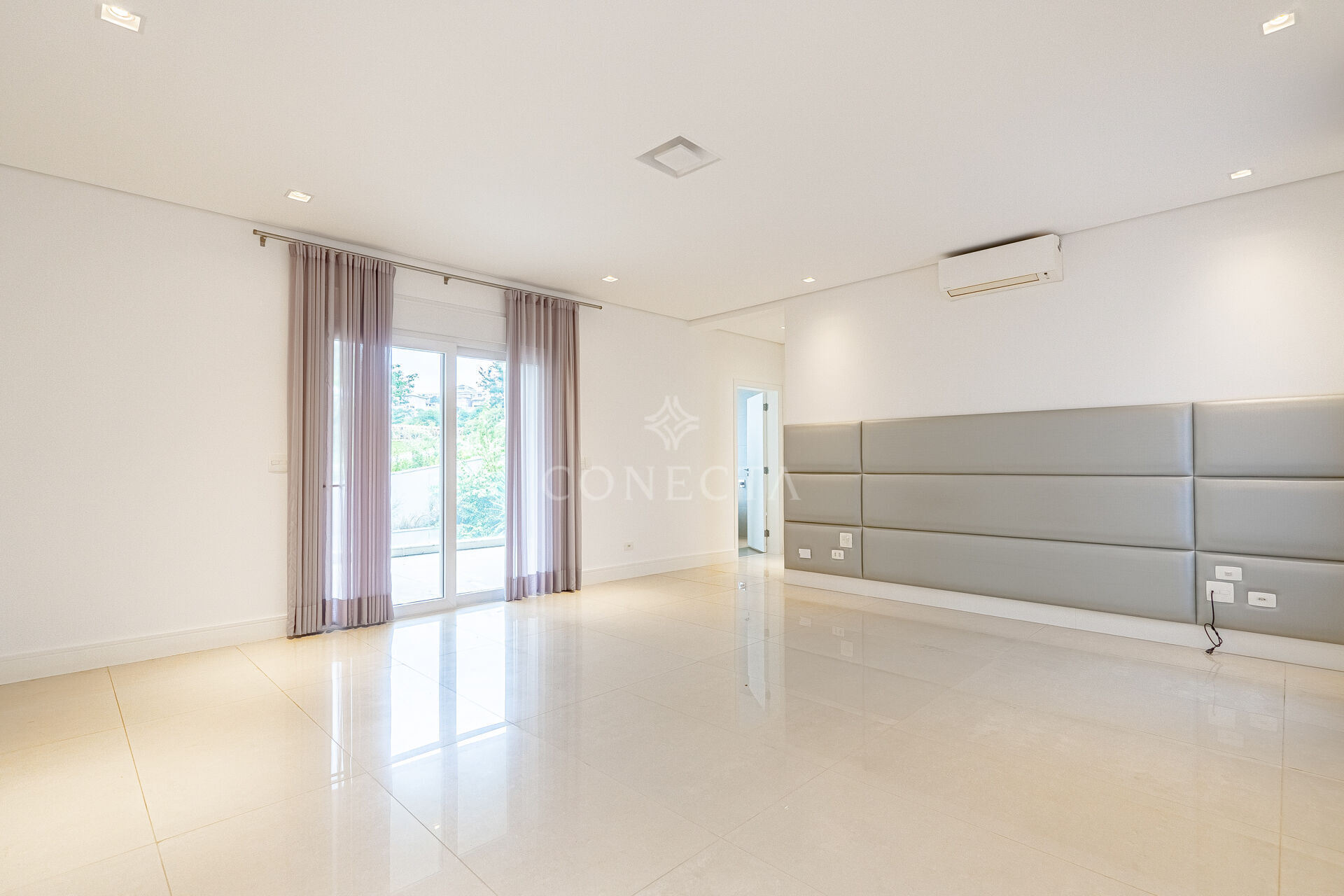 Casa à venda com 4 quartos, 480m² - Foto 18