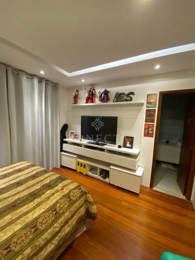 Casa à venda com 4 quartos, 630m² - Foto 19