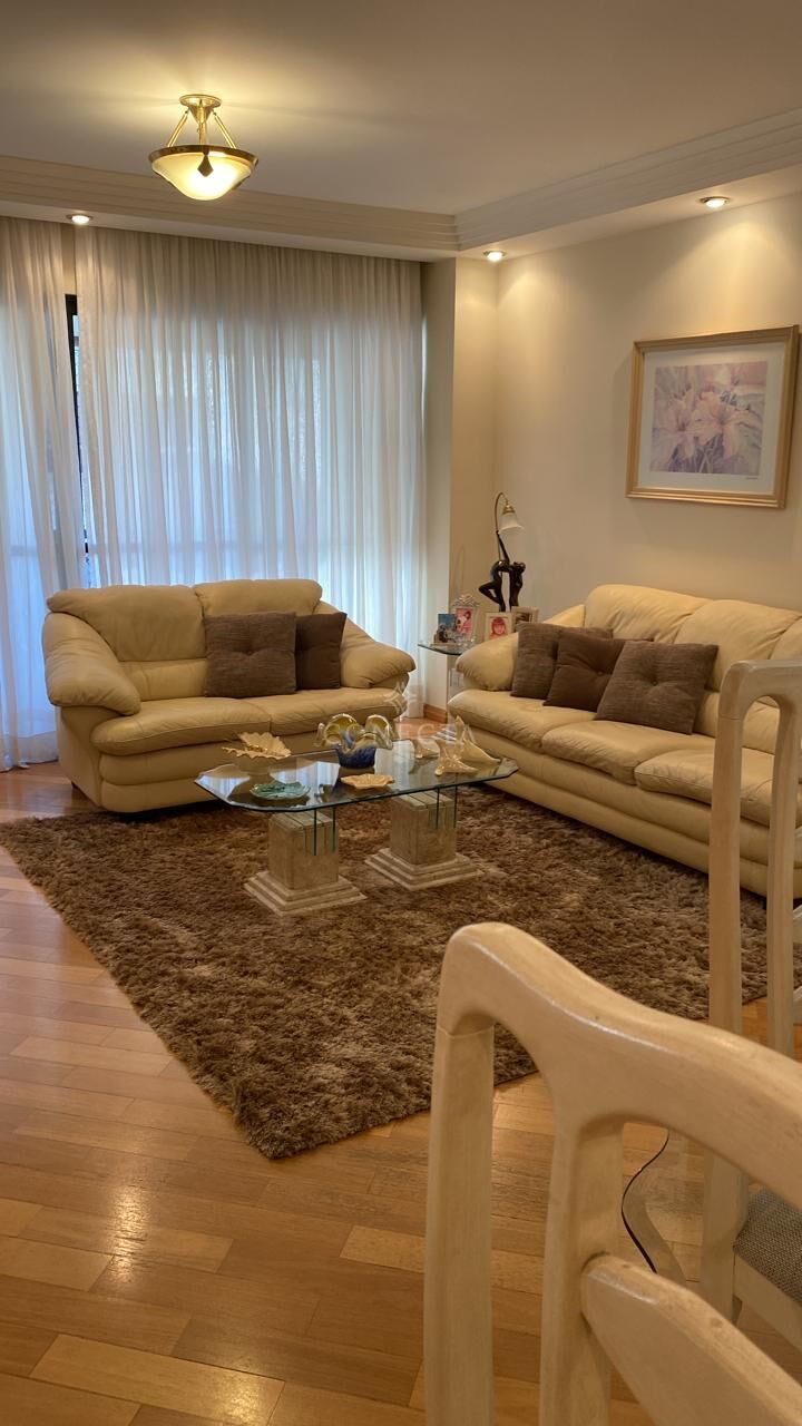 Apartamento à venda com 3 quartos, 165m² - Foto 2