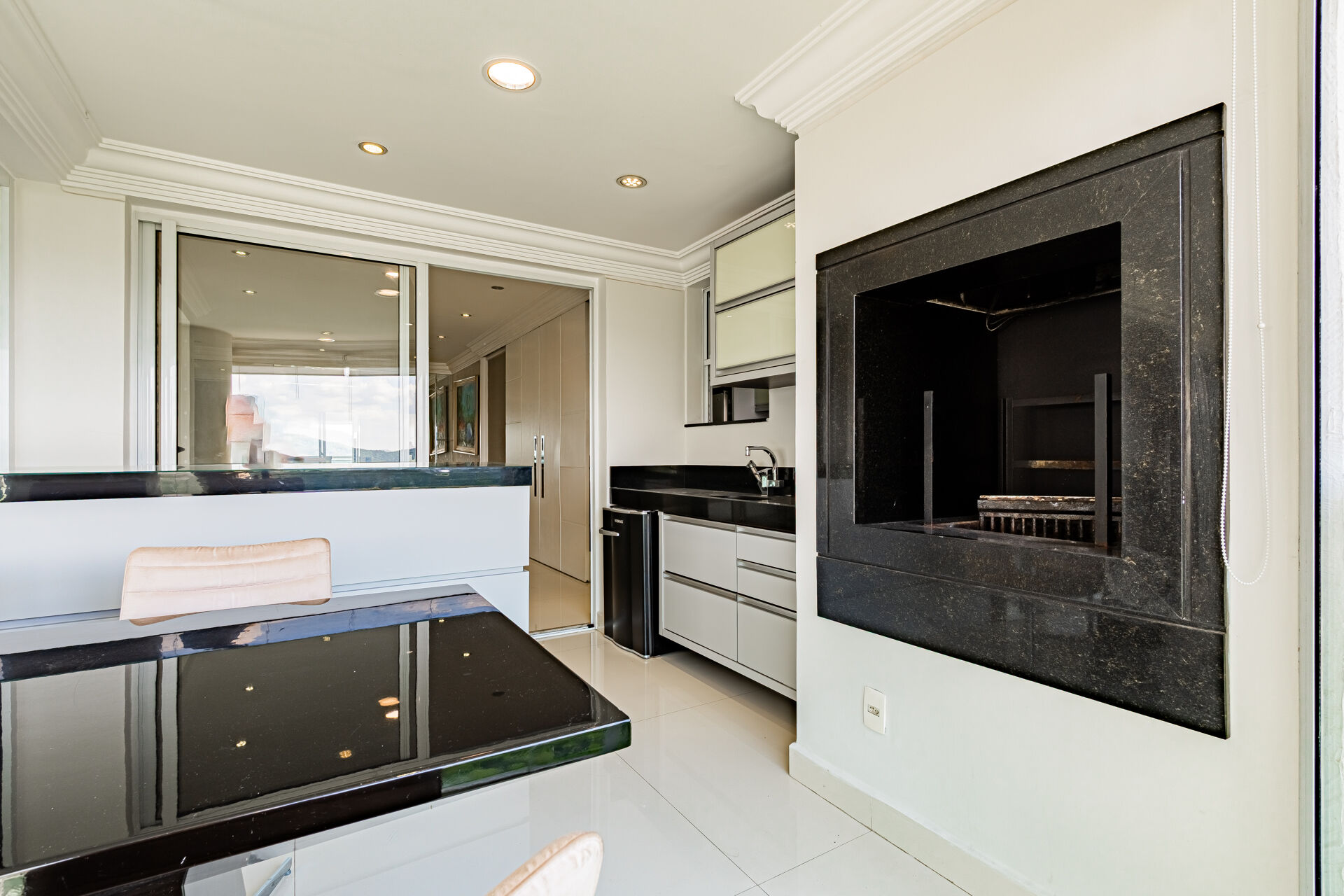 Apartamento, 3 quartos, 260 m² - Foto 21