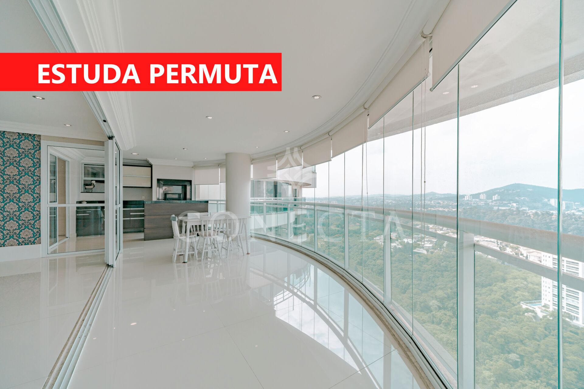 Apartamento à venda com 3 quartos, 260m² - Foto 1