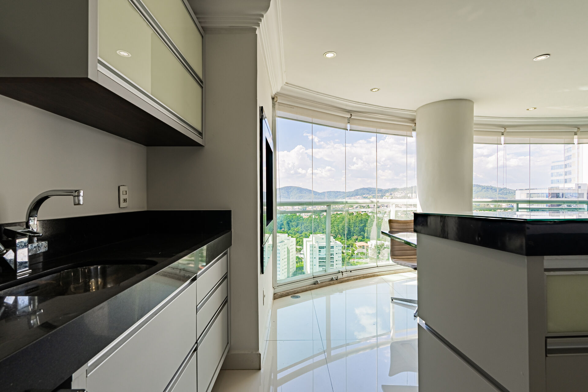 Apartamento, 3 quartos, 260 m² - Foto 14