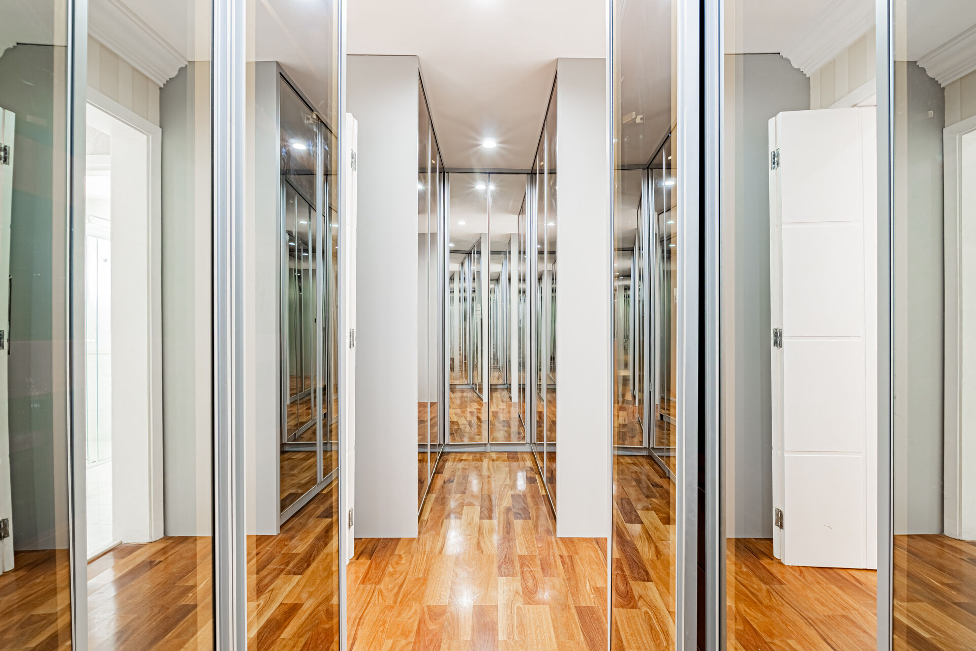 Apartamento, 3 quartos, 260 m² - Foto 26