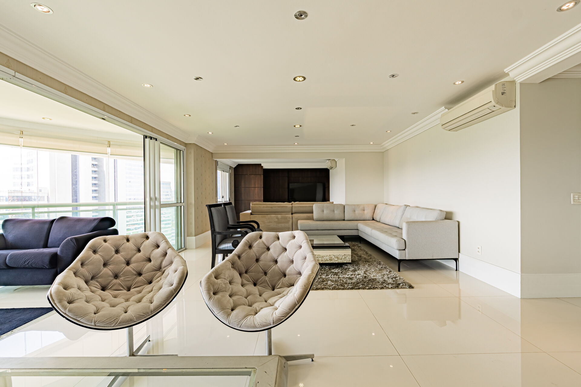 Apartamento, 3 quartos, 260 m² - Foto 3