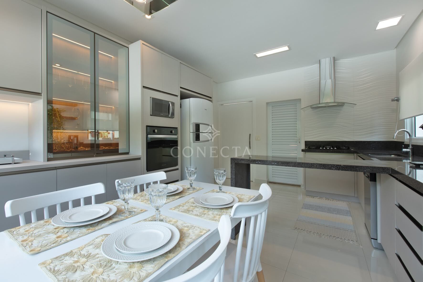 Casa, 4 quartos, 324 m² - Foto 22