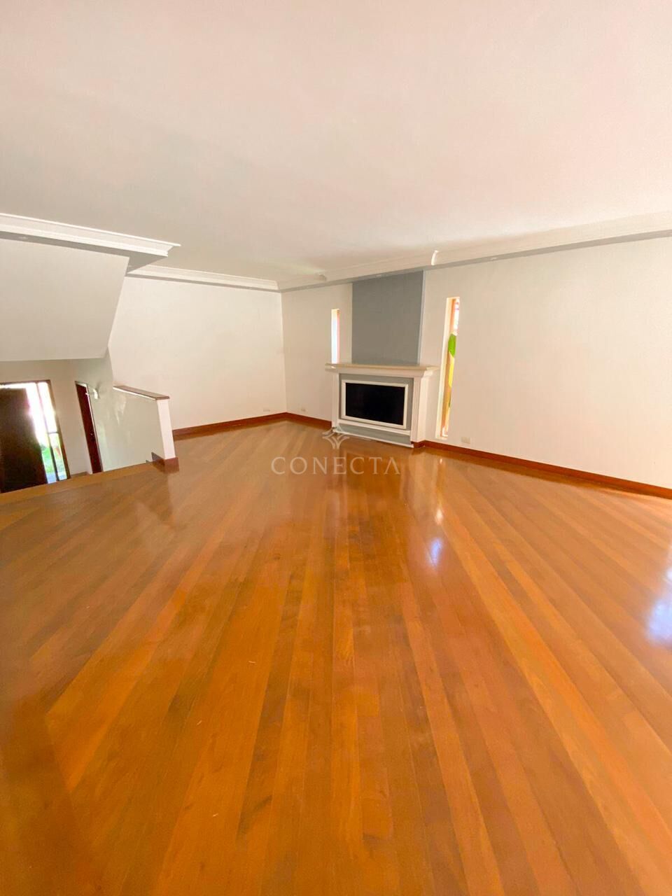Casa à venda com 4 quartos, 350m² - Foto 6