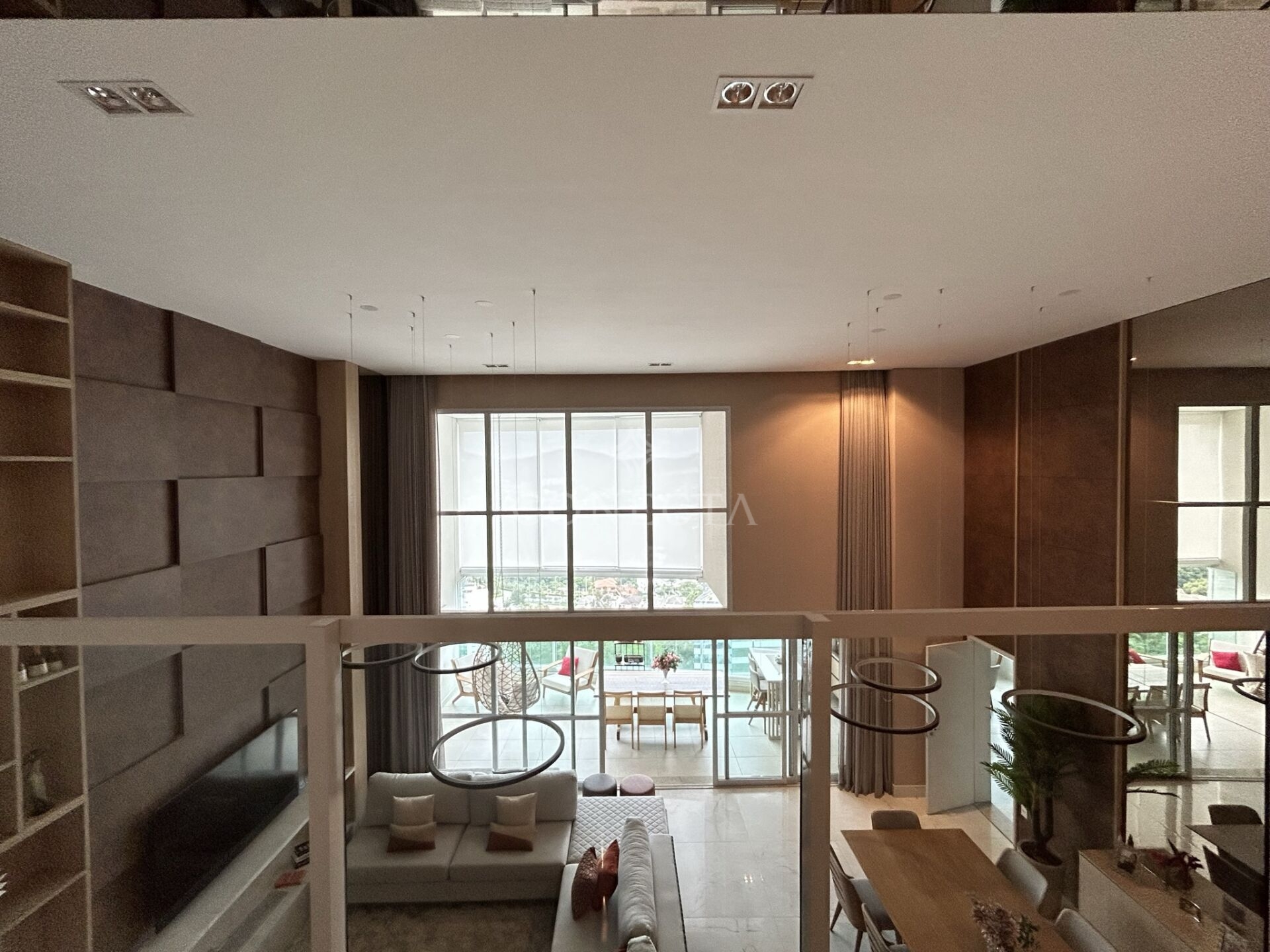 Apartamento à venda com 4 quartos, 326m² - Foto 12