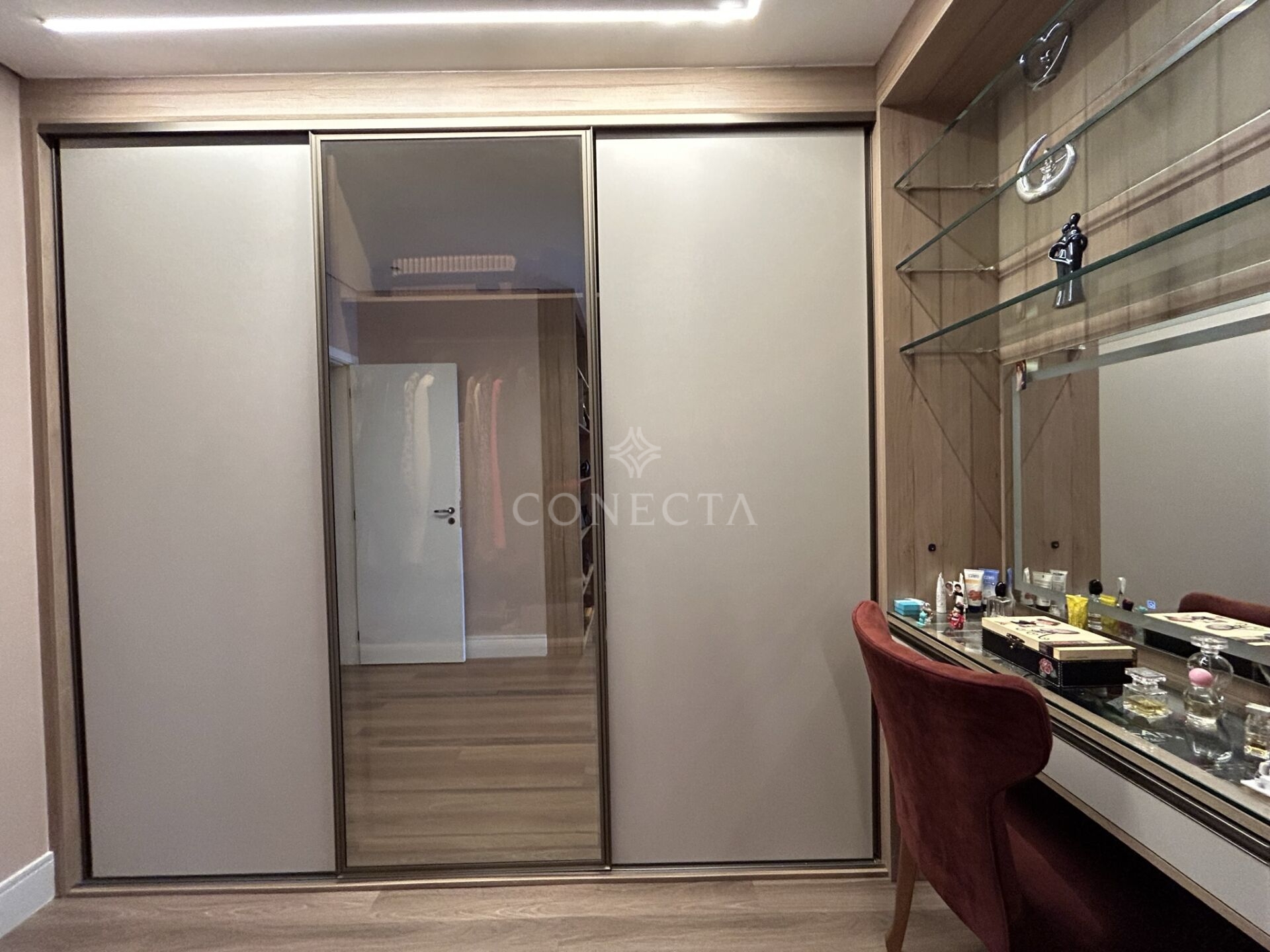 Apartamento à venda com 4 quartos, 326m² - Foto 32