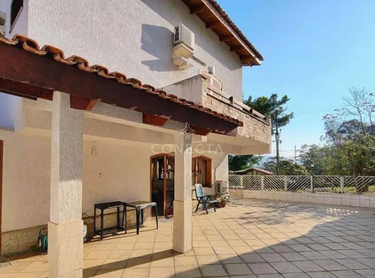 Casa, 4 quartos, 339 m² - Foto 3