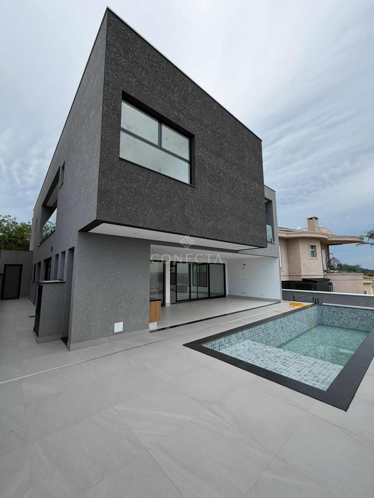 Casa, 4 quartos, 443 m² - Foto 1