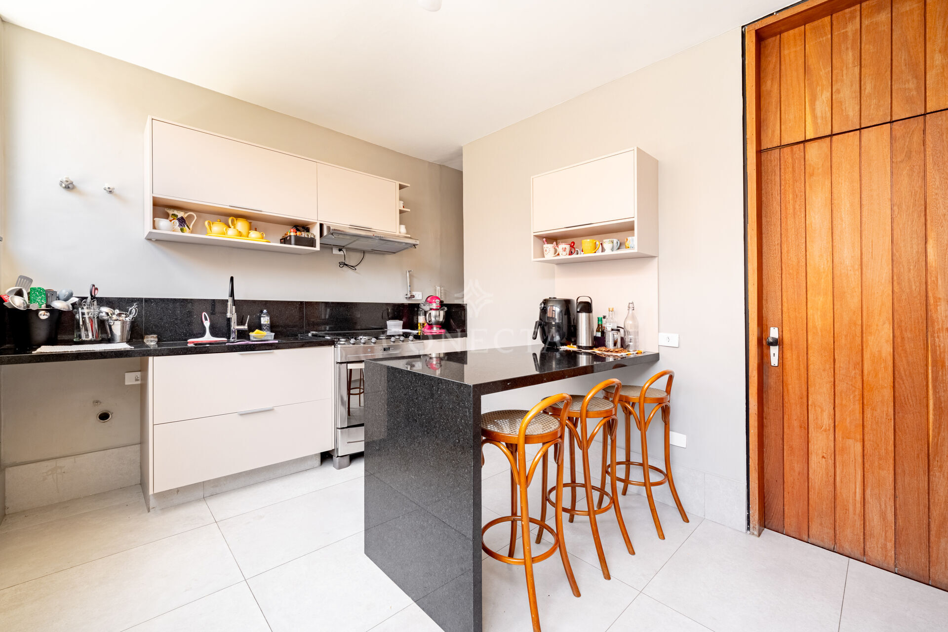 Casa à venda com 4 quartos, 450m² - Foto 9
