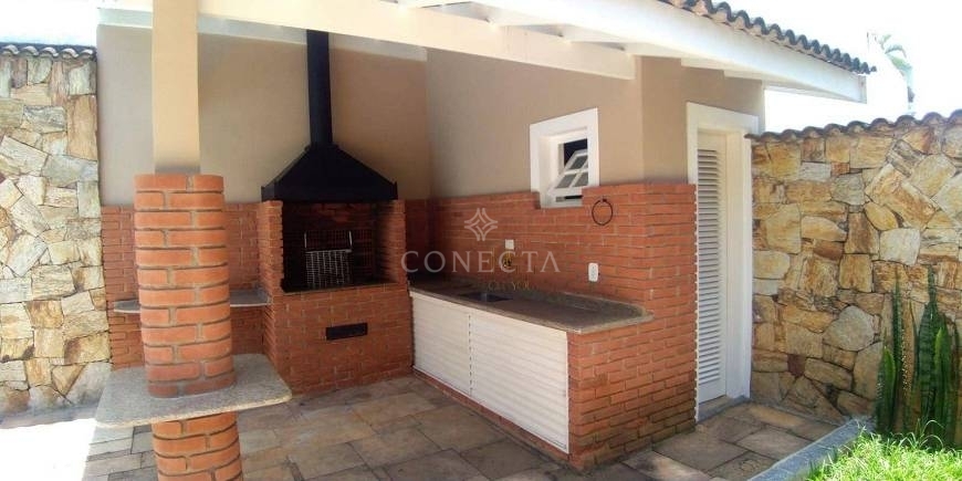 Casa para alugar com 4 quartos, 290m² - Foto 11