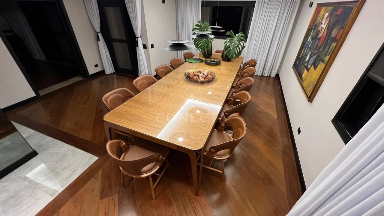 Casa à venda com 4 quartos, 571m² - Foto 4