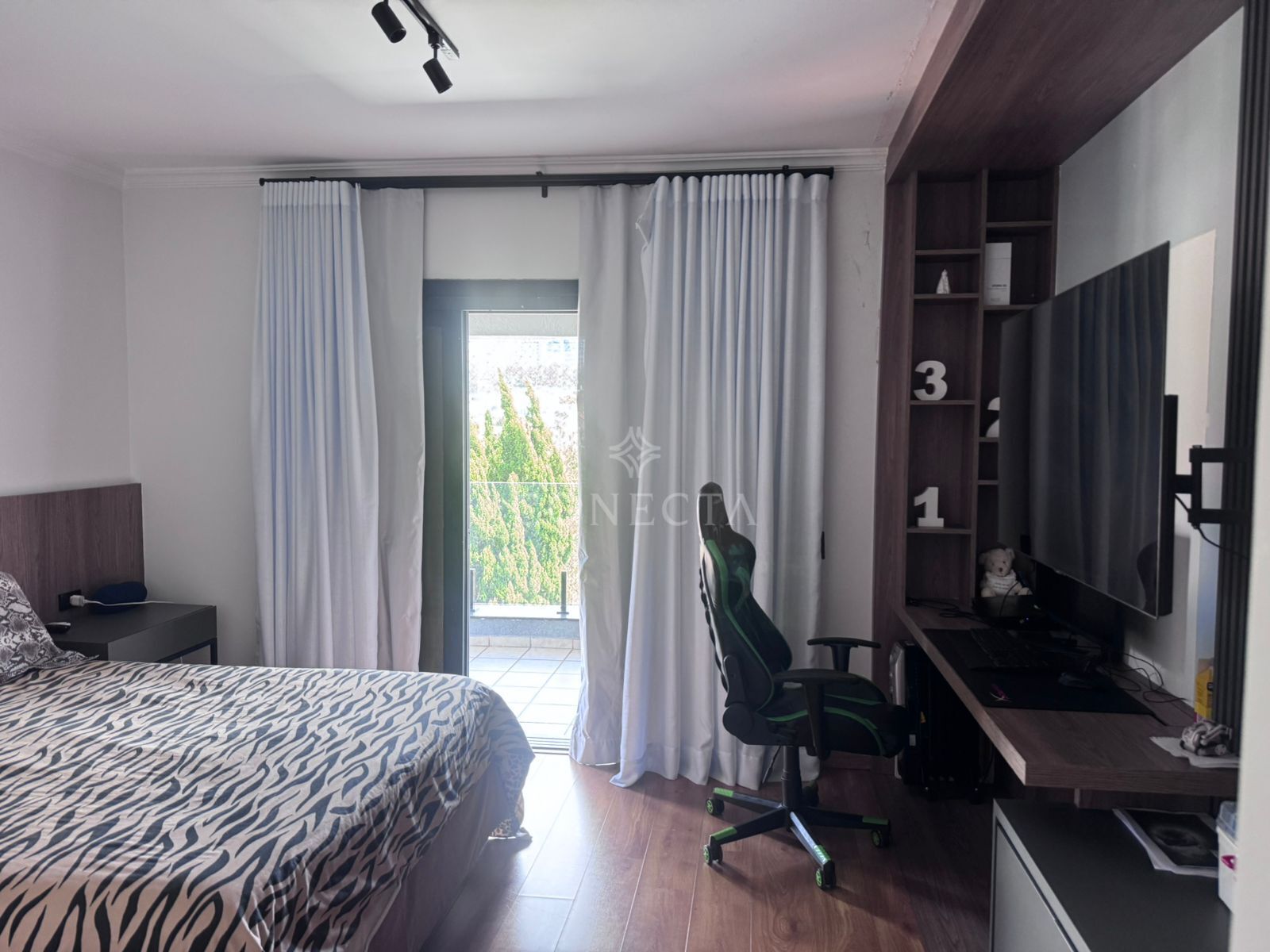 Casa à venda com 4 quartos, 571m² - Foto 16
