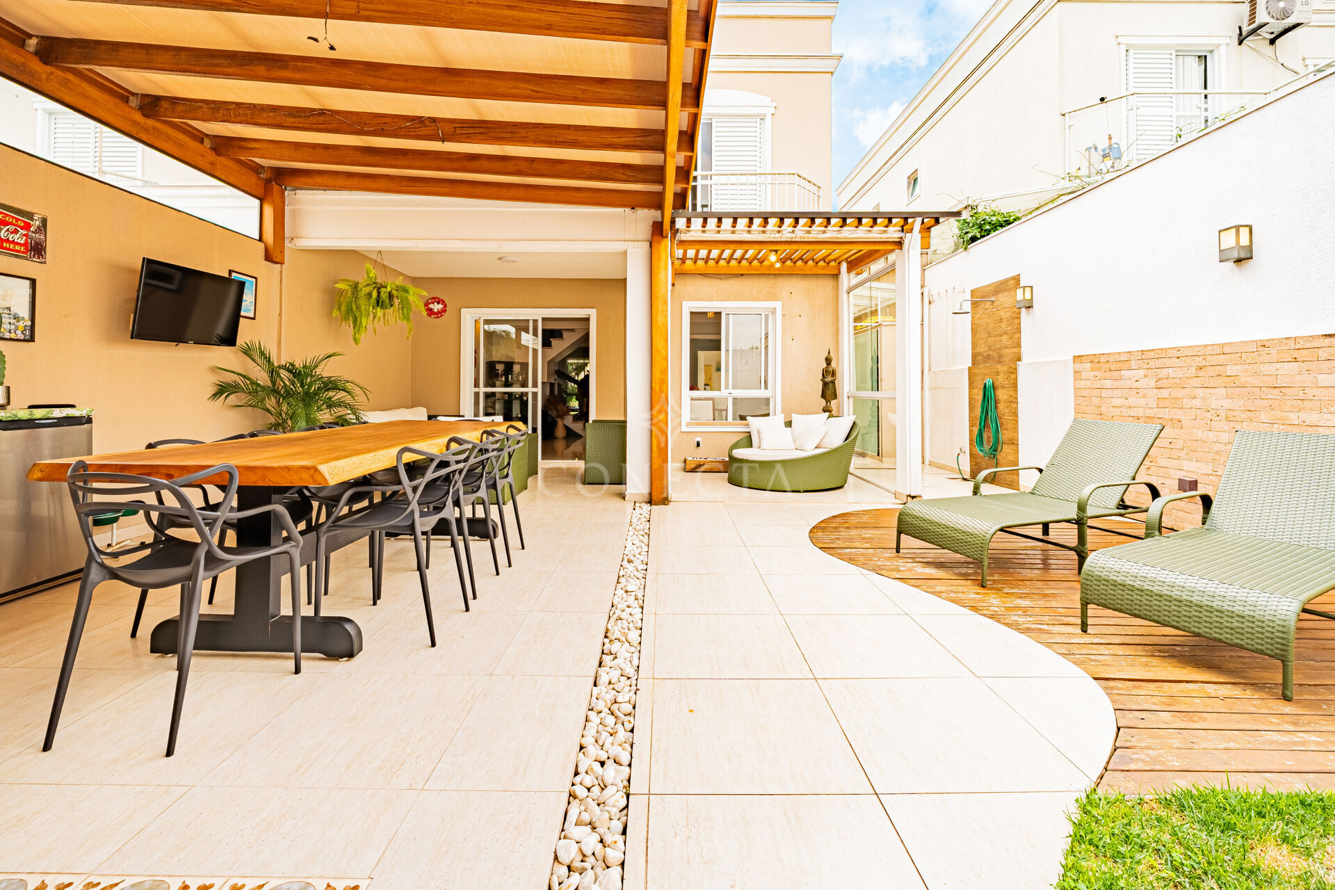 Casa à venda com 3 quartos, 180m² - Foto 8