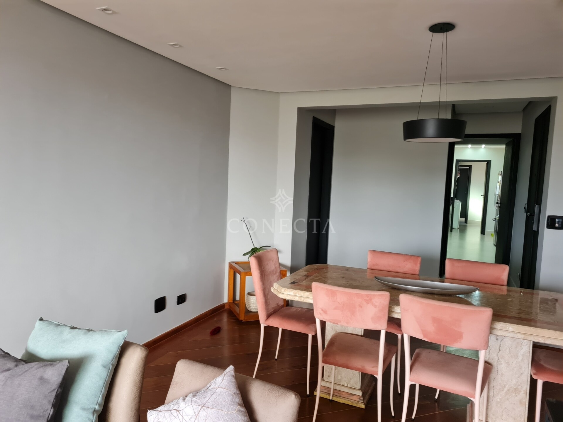 Apartamento à venda com 3 quartos, 157m² - Foto 4