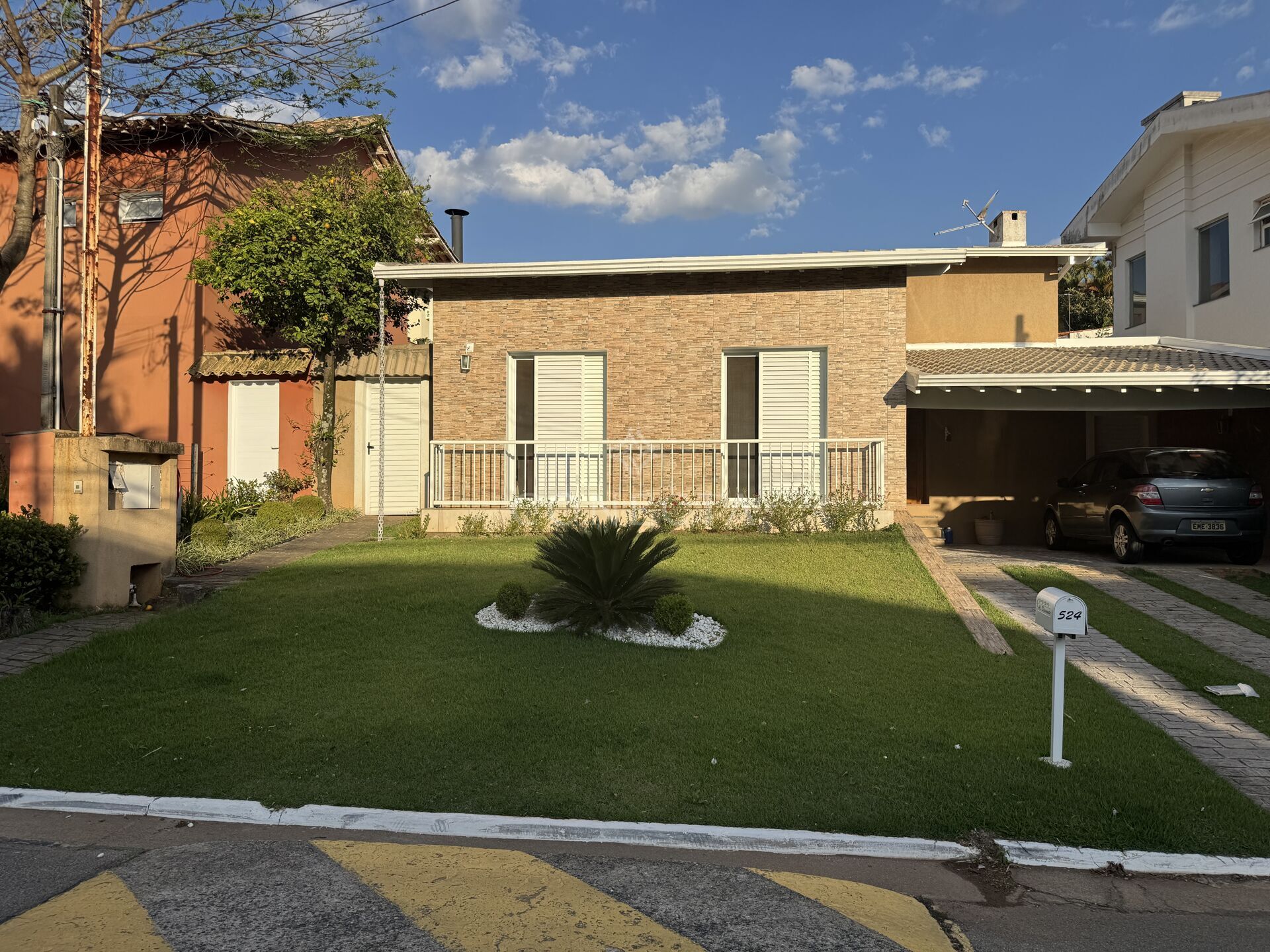 Casa, 3 quartos, 198 m² - Foto 1
