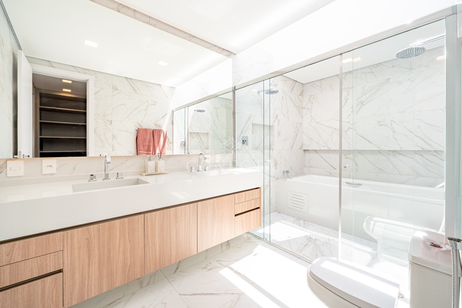 Casa à venda com 4 quartos, 622m² - Foto 46