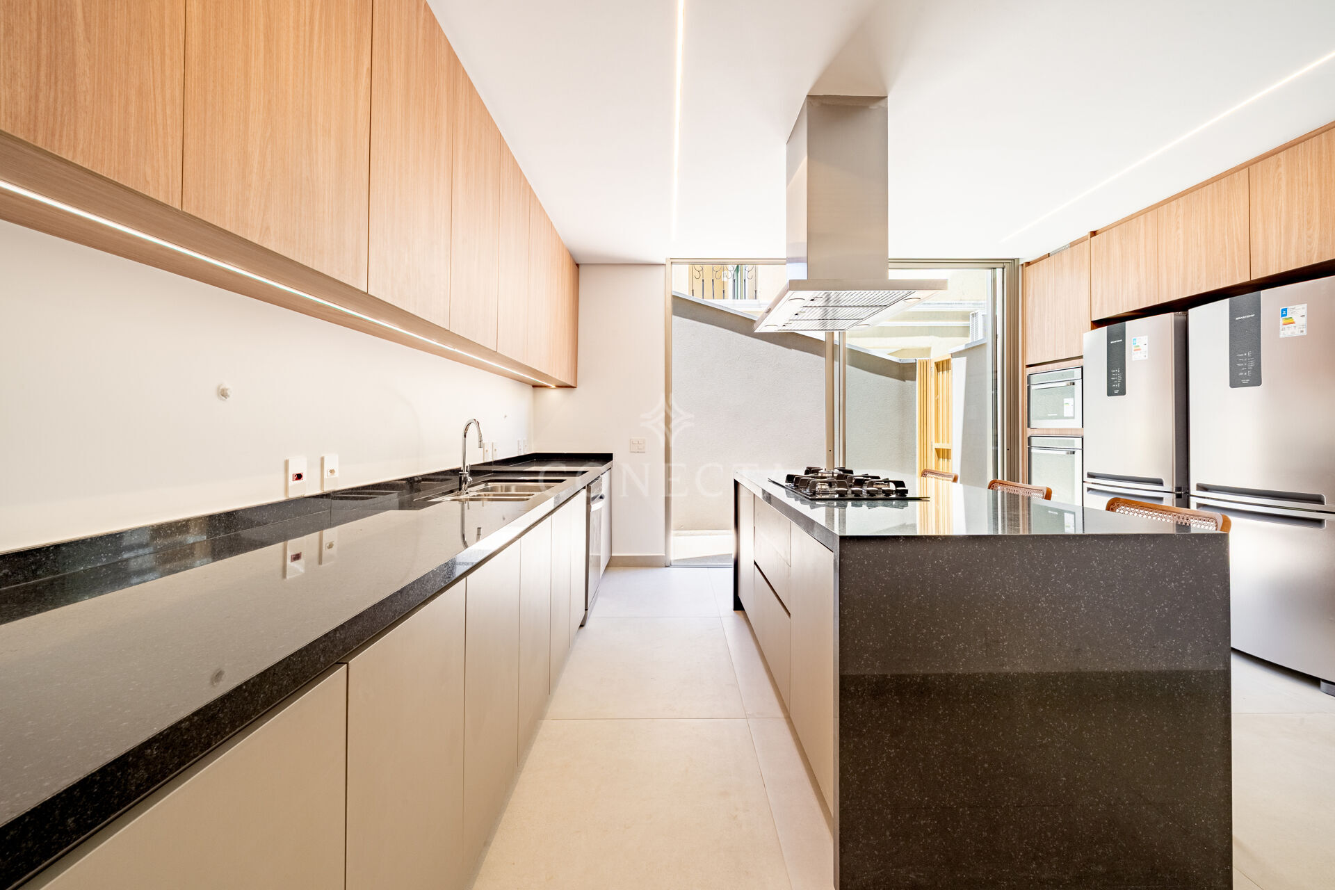 Casa à venda com 4 quartos, 622m² - Foto 20