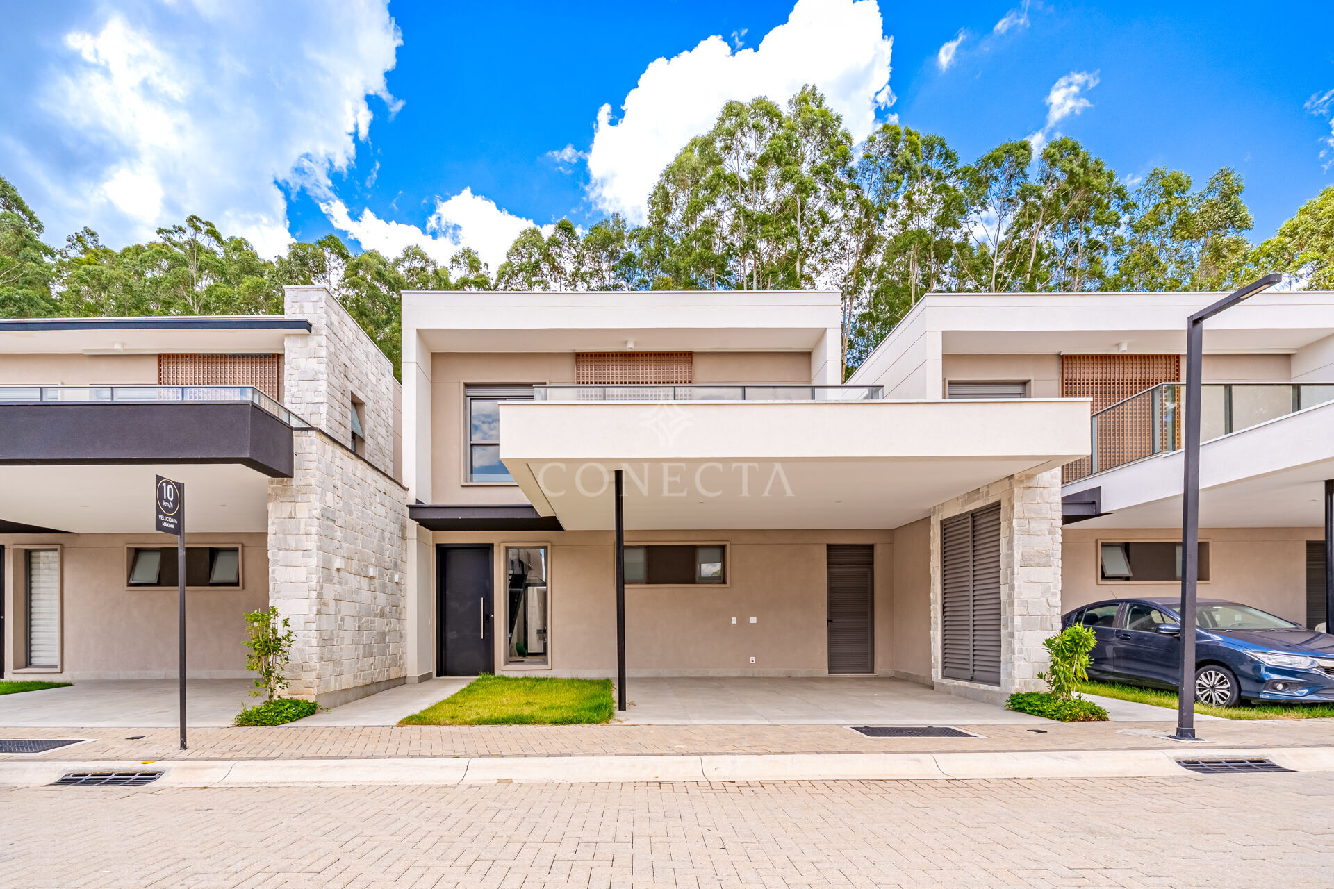 Casa, 3 quartos, 230 m² - Foto 1
