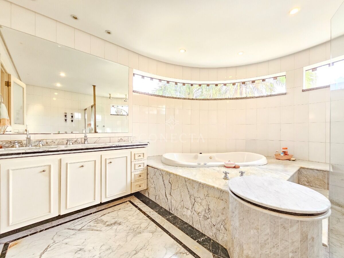 Casa, 4 quartos, 350 m² - Foto 35