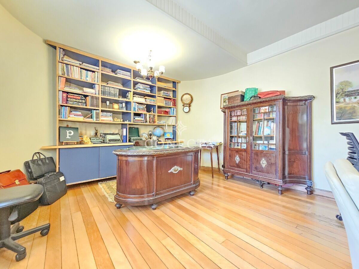 Casa, 4 quartos, 350 m² - Foto 14
