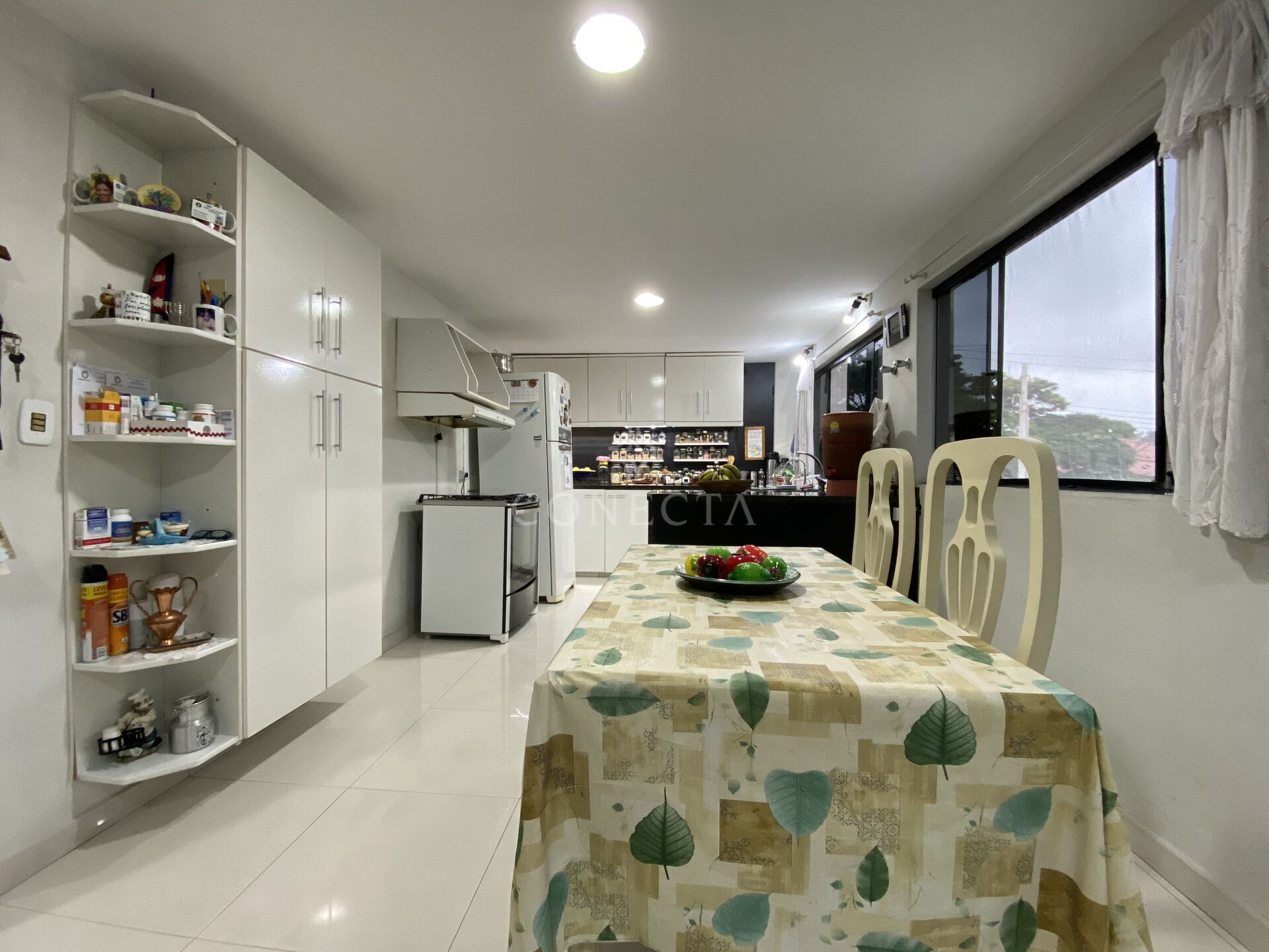 Casa à venda com 3 quartos, 550m² - Foto 22