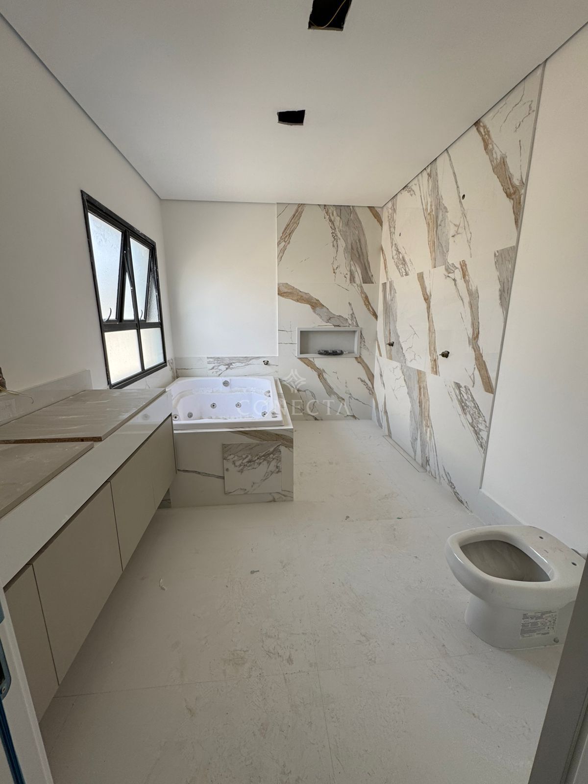 Casa à venda com 4 quartos, 450m² - Foto 14