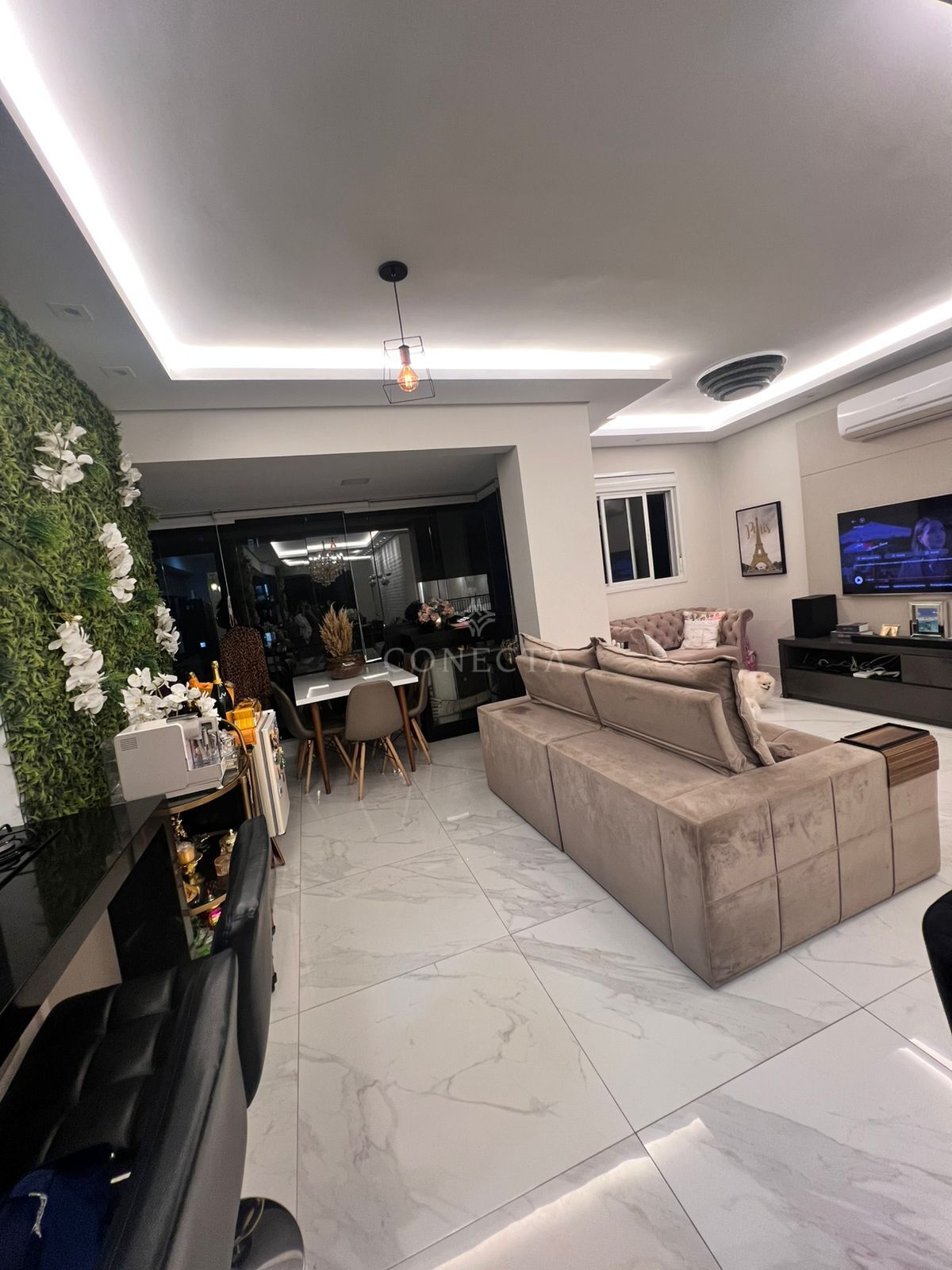 Apartamento, 2 quartos, 84 m² - Foto 1