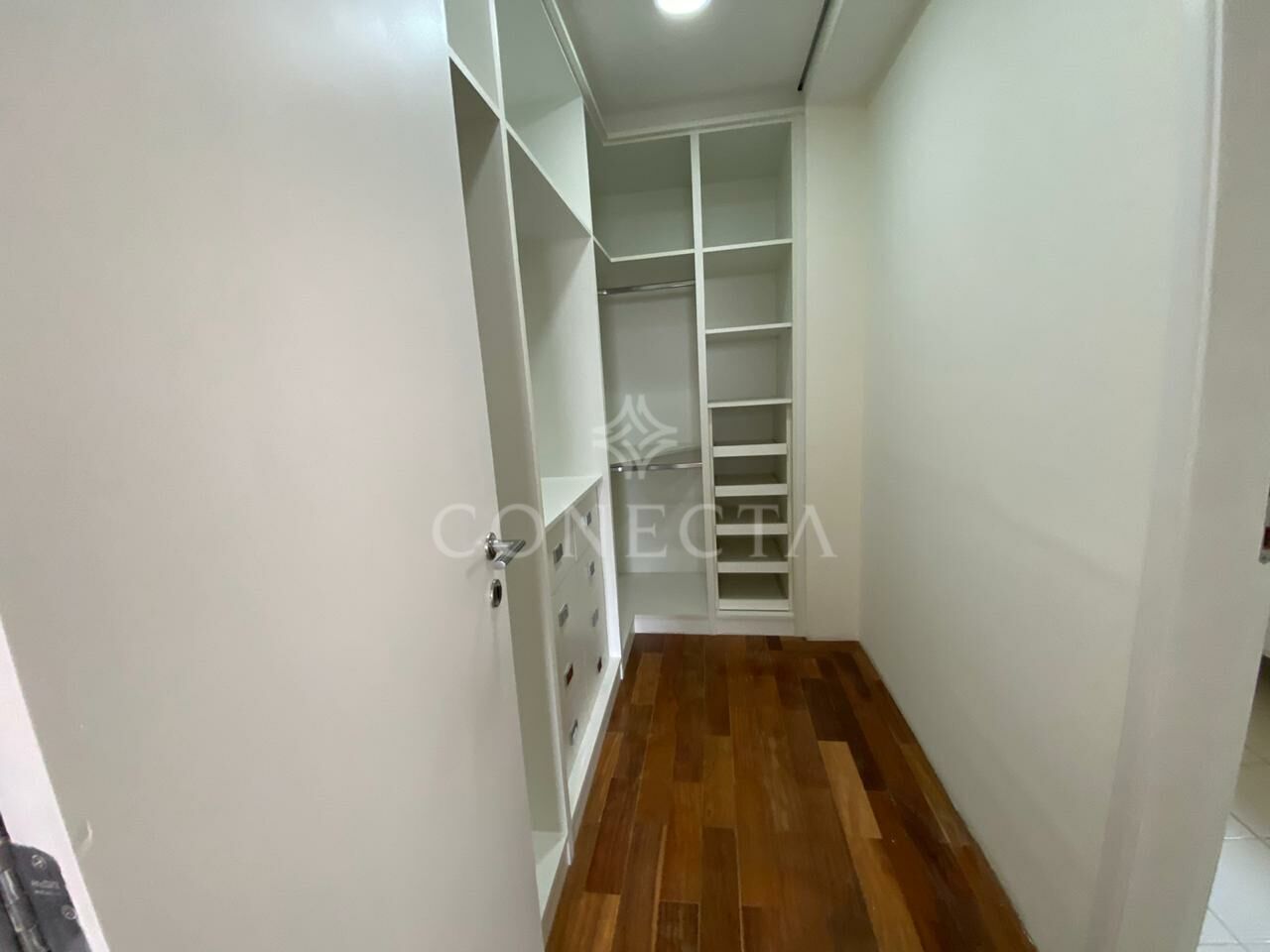 Apartamento à venda com 4 quartos, 350m² - Foto 14