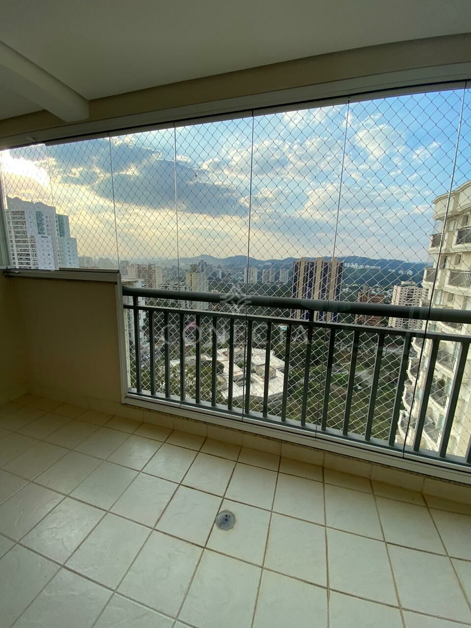 Apartamento à venda com 4 quartos, 350m² - Foto 5